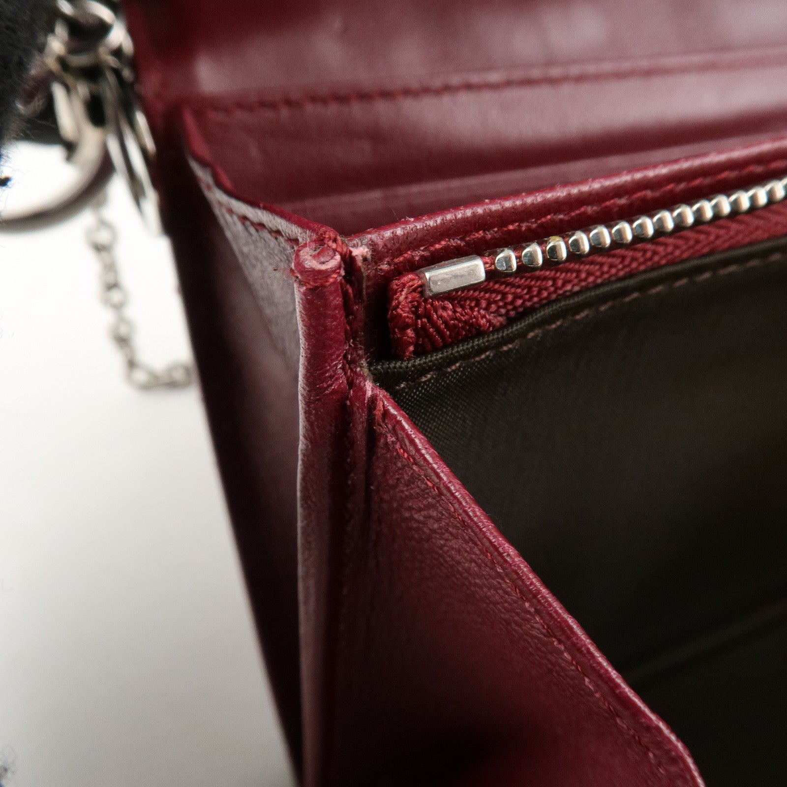 Christian Dior Lady Dior Cannage Patent Leather Chain Wallet Bordeaux Used