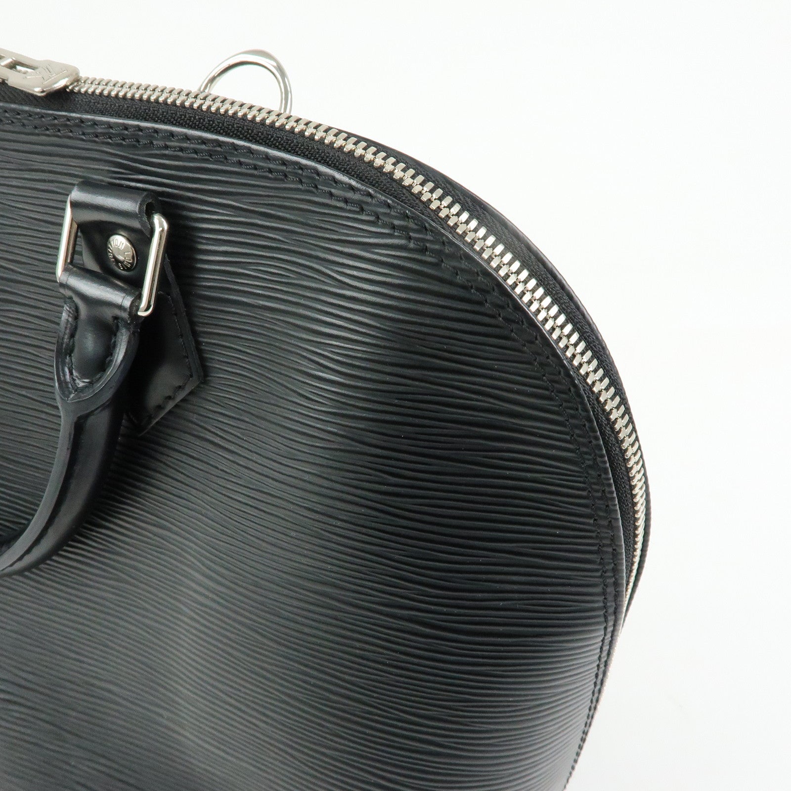 Louis Vuitton Epi Leather Alma PM Hand Bag Noir Black M40302