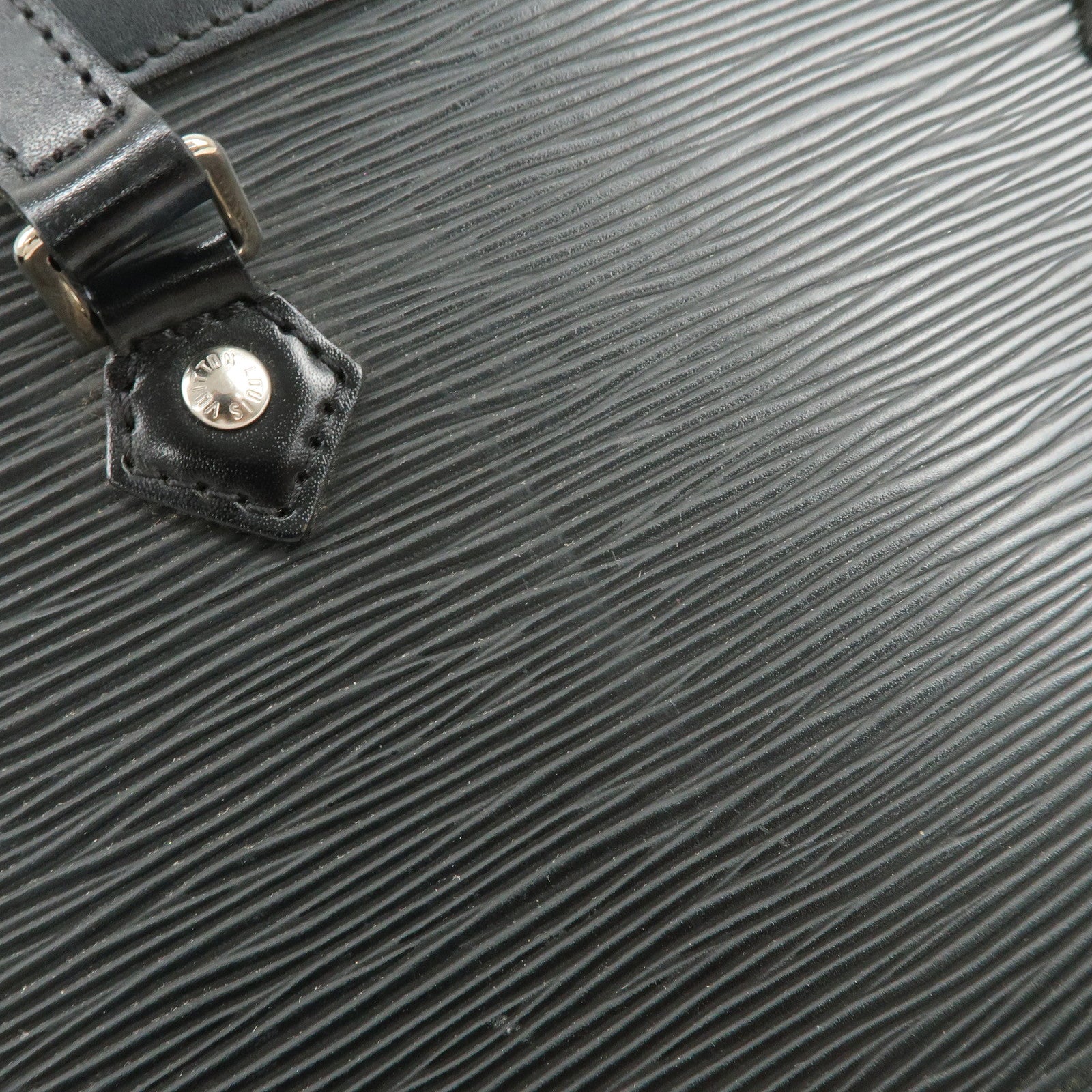 Louis Vuitton Epi Leather Madeleine PM Hand Bag Noir Black M59332