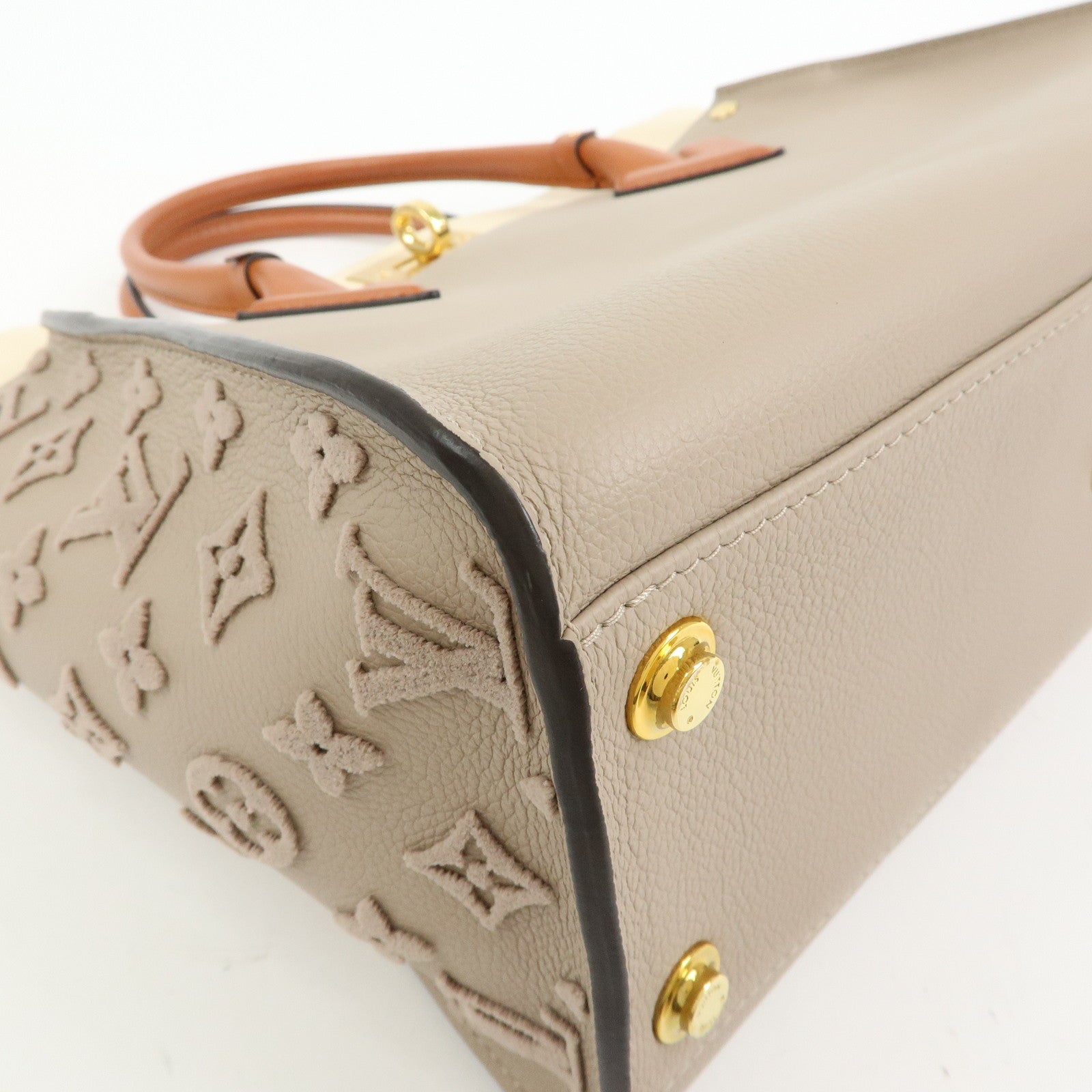 Louis Vuitton Monogram Tuffetage On My Side MM 2Way Bag M53825