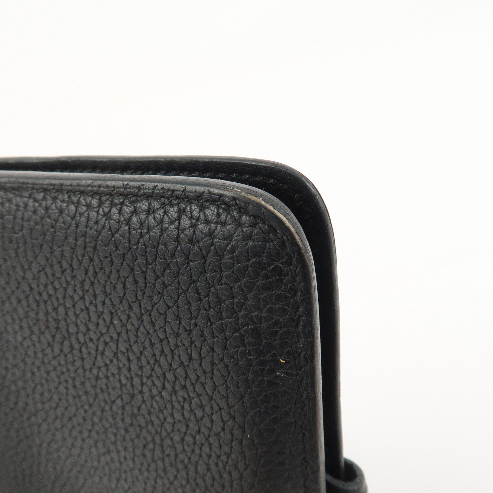 HERMES Dogon Togo Leather Compact Wallet Y Stamped Black