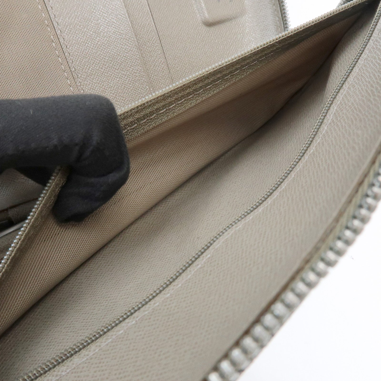 Louis Vuitton Damier Geant Marge Canvas Body Bag Terre M93500