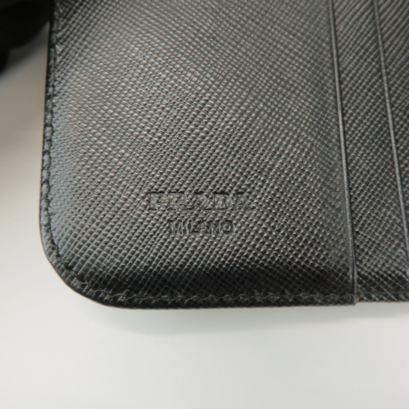 PRADA Logo Leather Round Zippy Bi-fold Wallet Black 1ML522