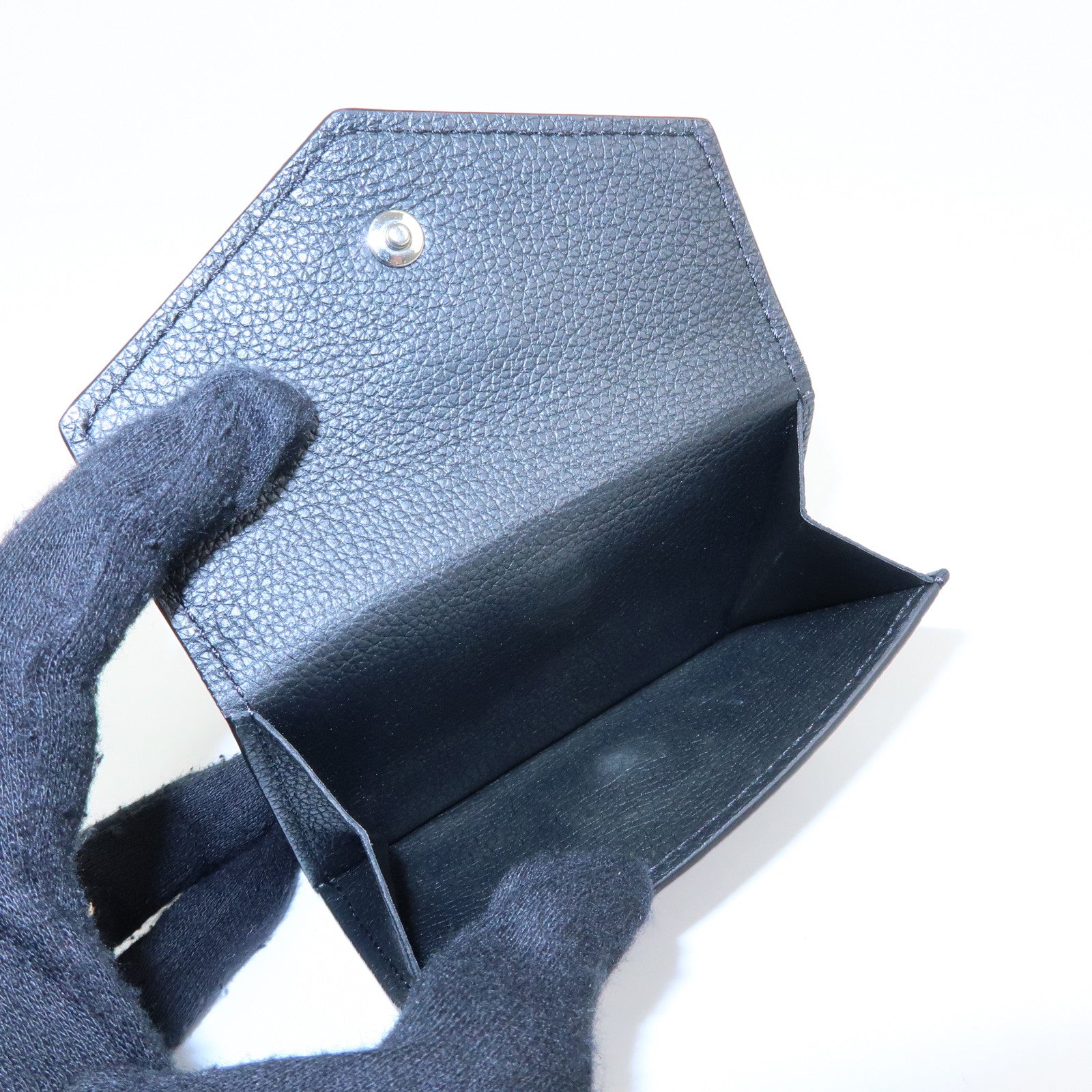 Louis Vuitton Lockme Portefeuille Lock Mini Compact Wallet M63921