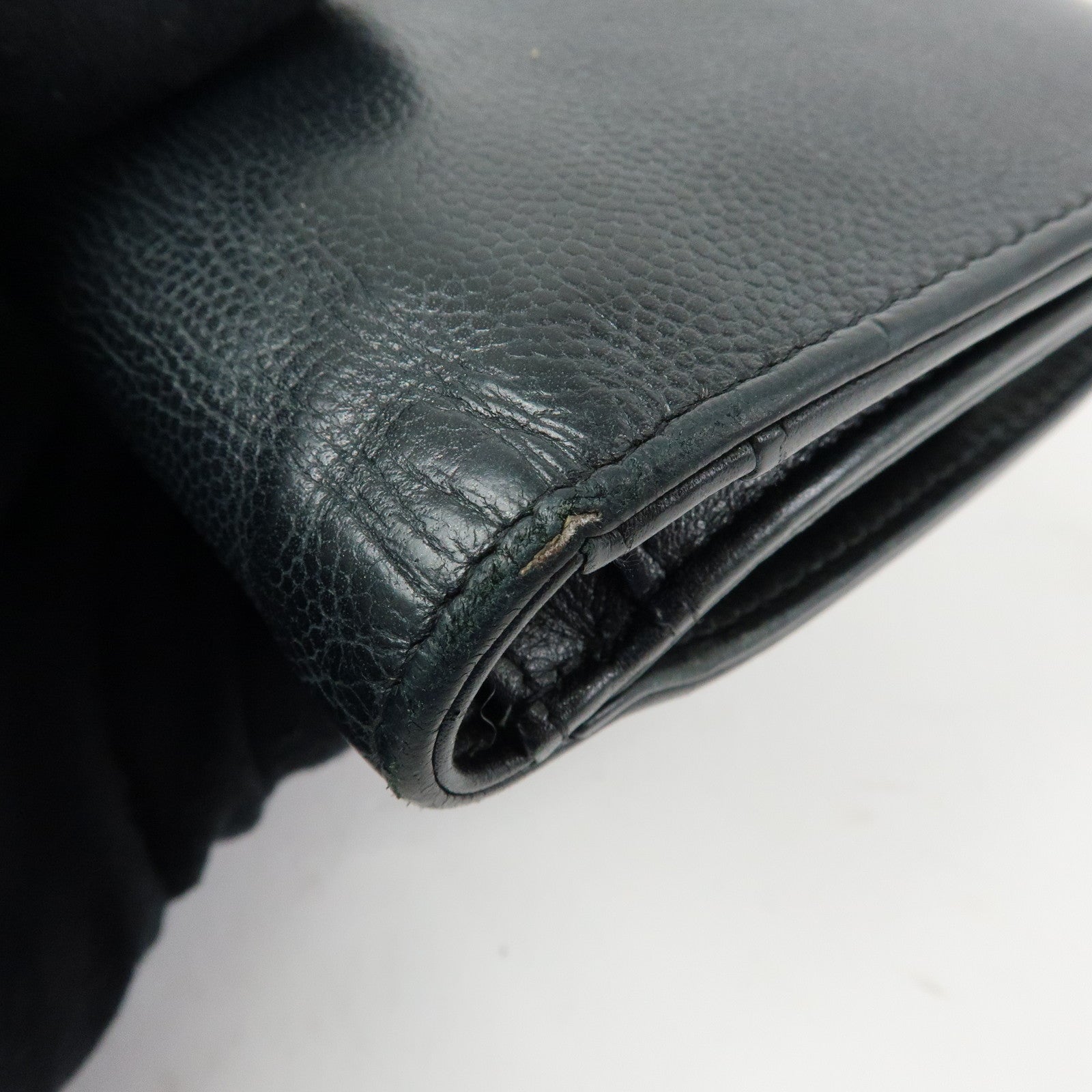 CHANEL COCO Mark Caviarskin Bi-fold Compact Wallet Black