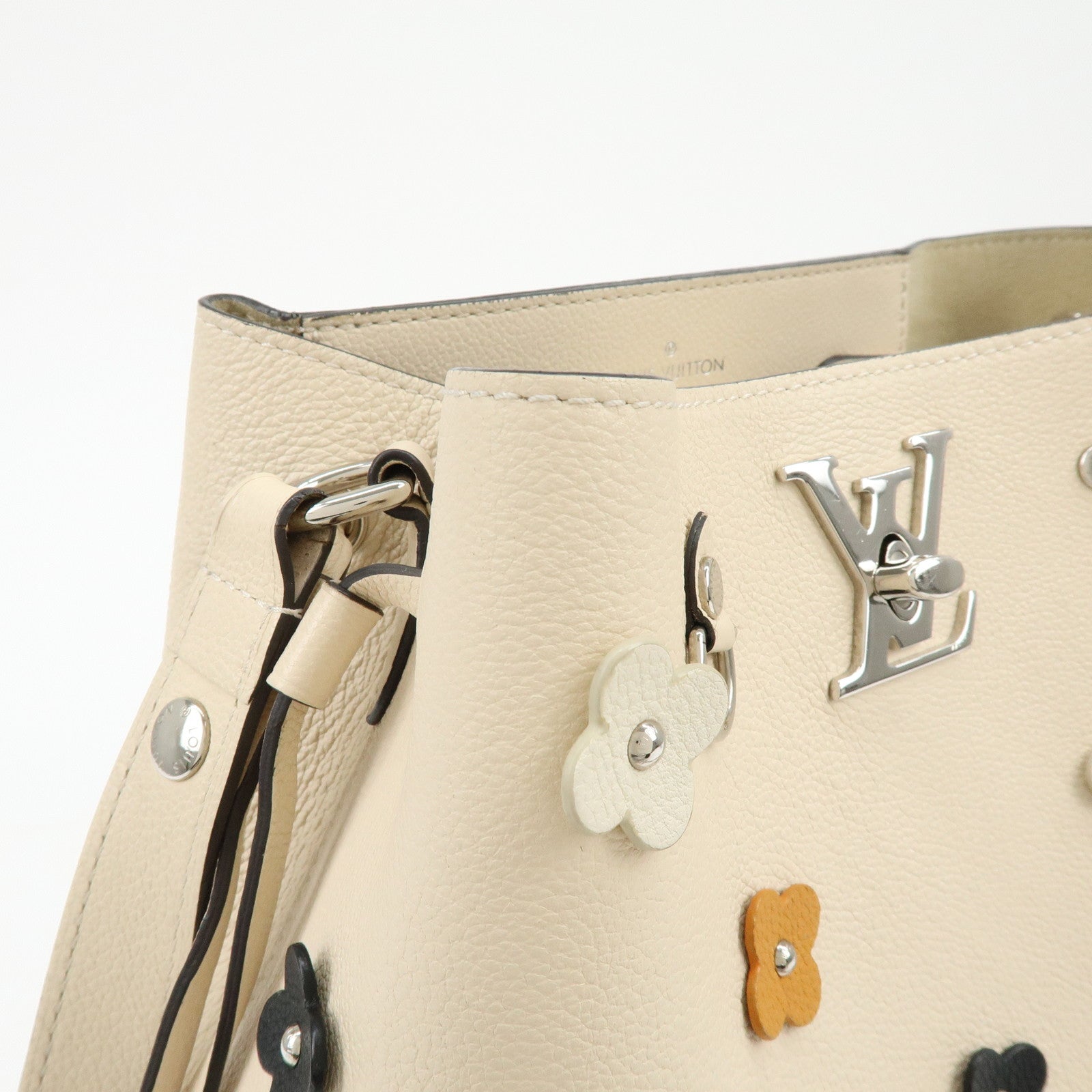 Louis Vuitton Lockme Calf Leather Bucket Shoulder Bag Flower M53081