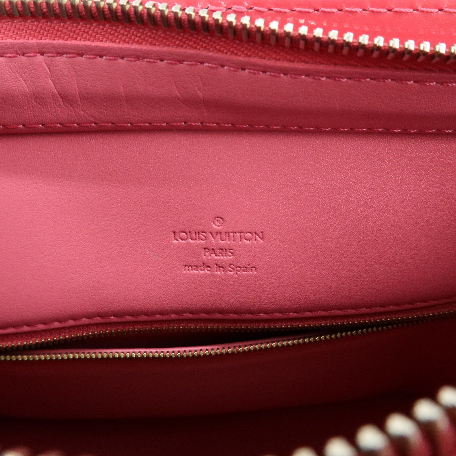 Louis Vuitton Monogram Vernis Houston Hand Bag Framboise N9135F