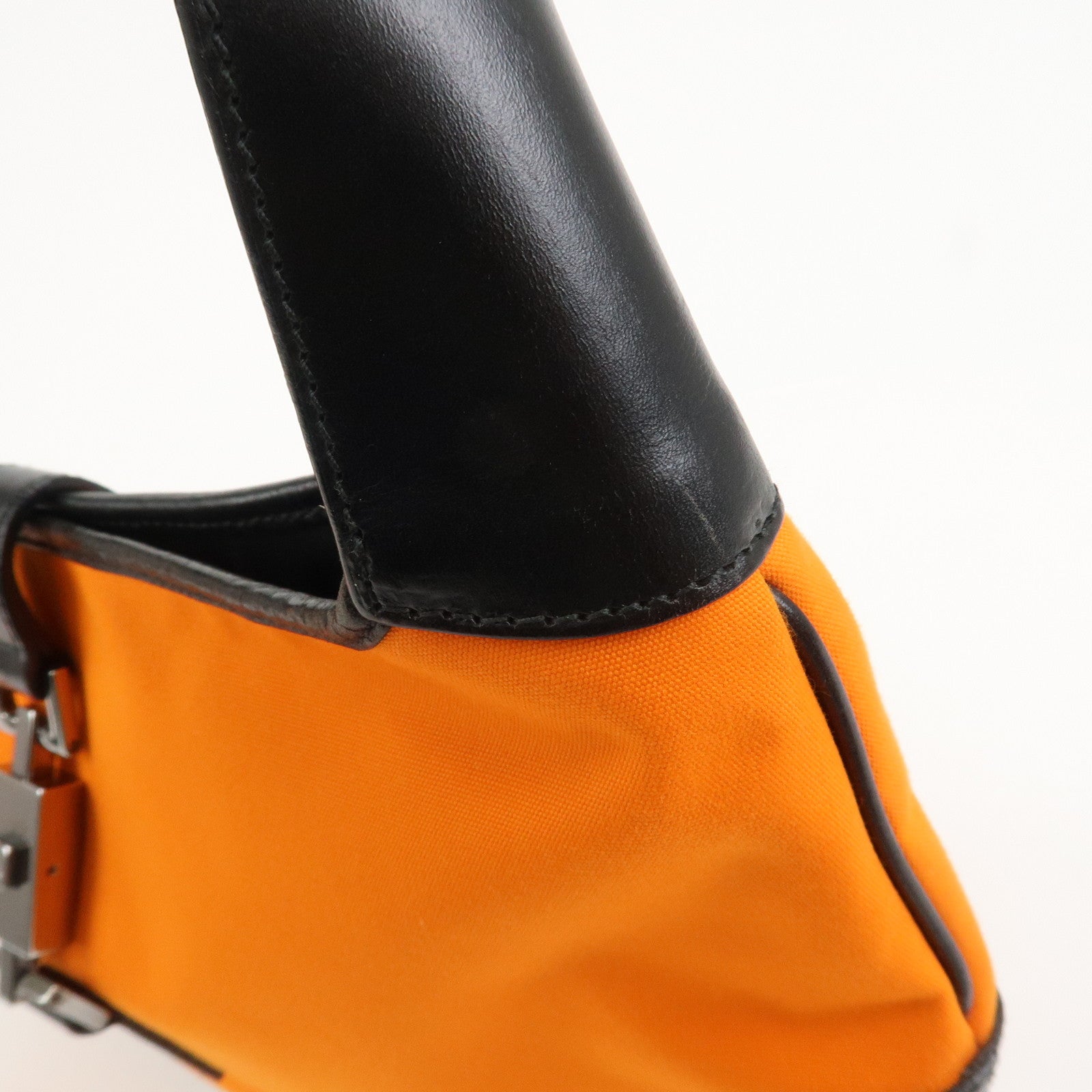 GUCCI Jackie Canvas Leather Shoulder Bag Hand Bag Black 001・3306