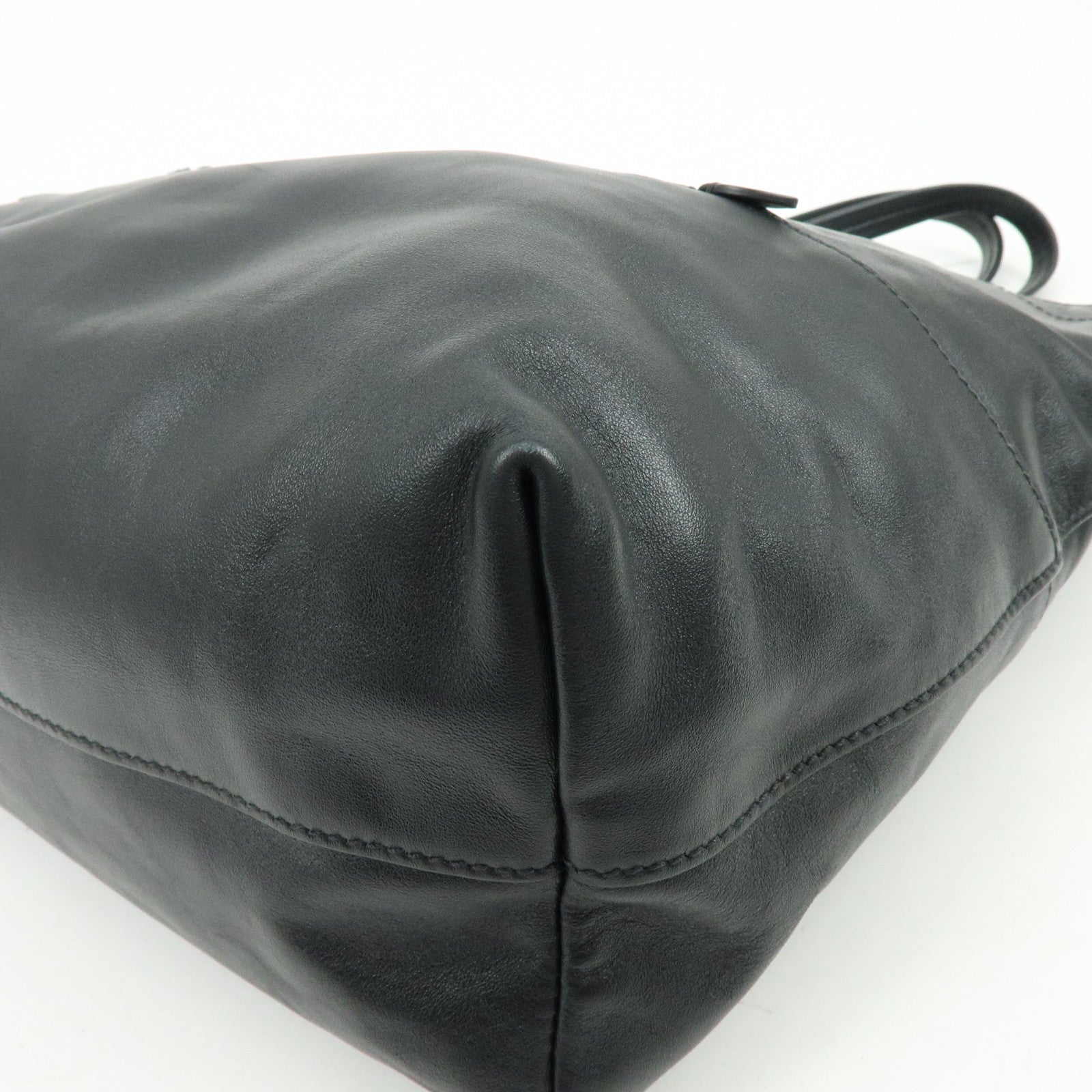 MIU MIU Logo Leather Tote Bag Shoulder Bag Hand Bag Black