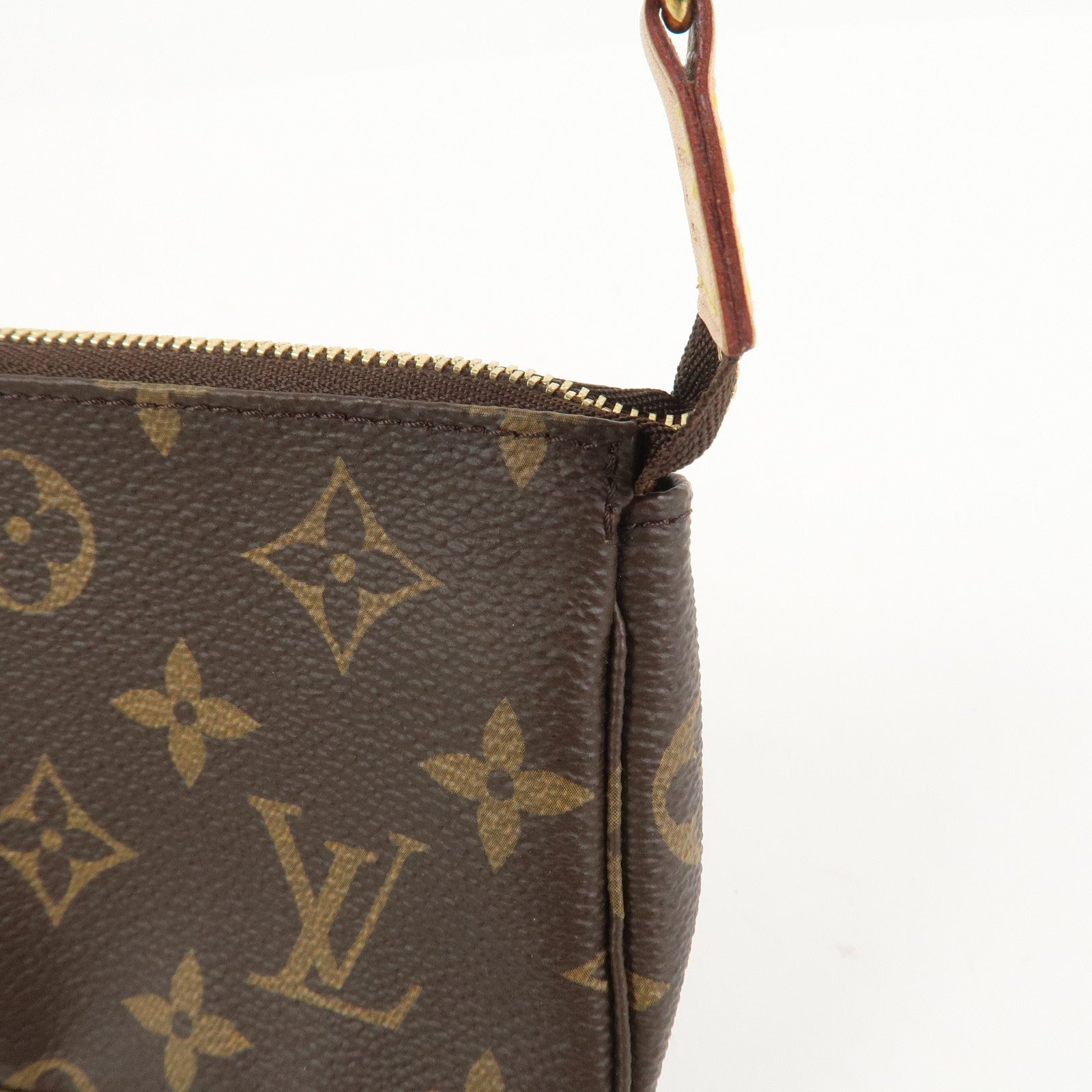 Louis Vuitton Monogram Mini Pochette Accessoires Hand Bag M58009