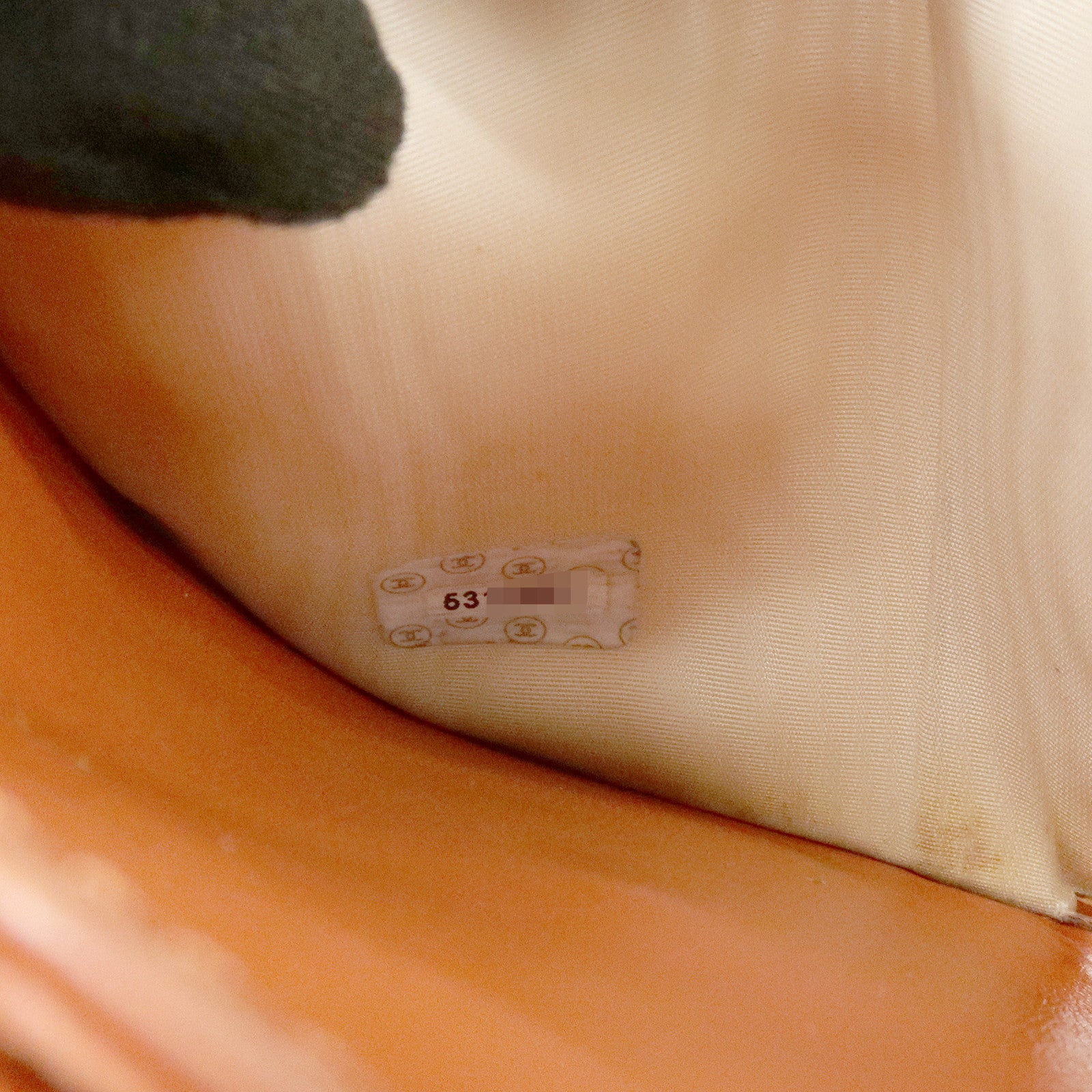 CHANEL COCO Mark Caviarskin Double Hook Bi-Fold Wallet A13496 Used