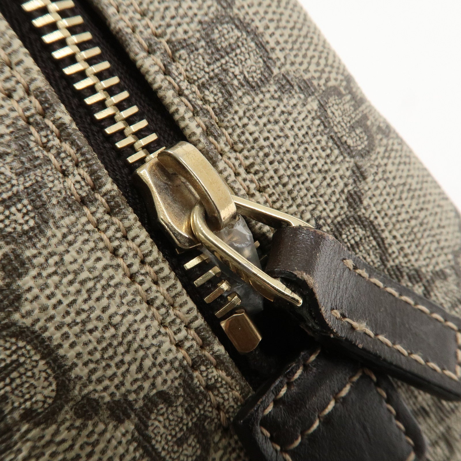 GUCCI GG Supreme Leather Clutch Bag Pouch Beige 189818 Used