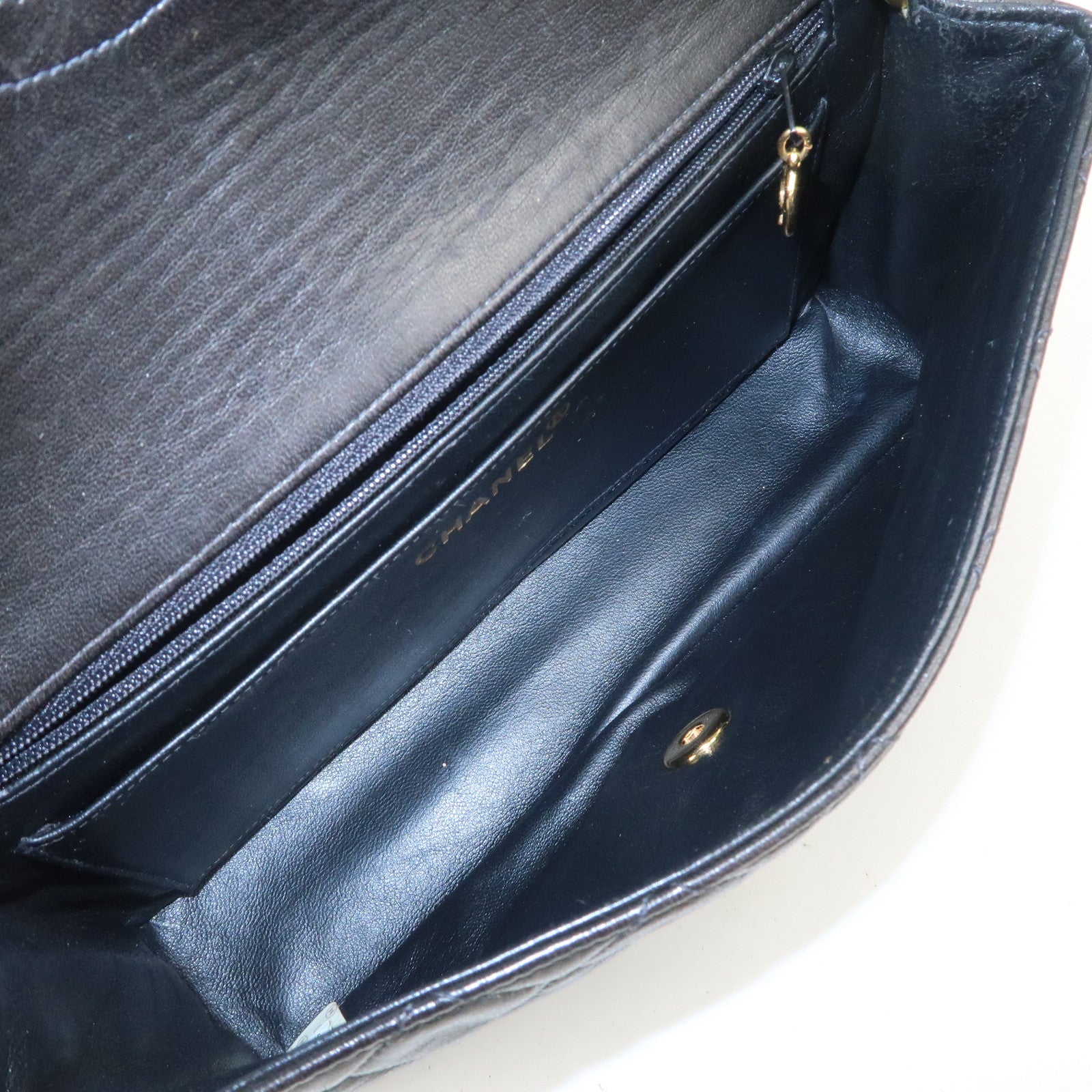 CHANEL Matelasse Lamb Skin Chain Shoulder Bag Black A01112