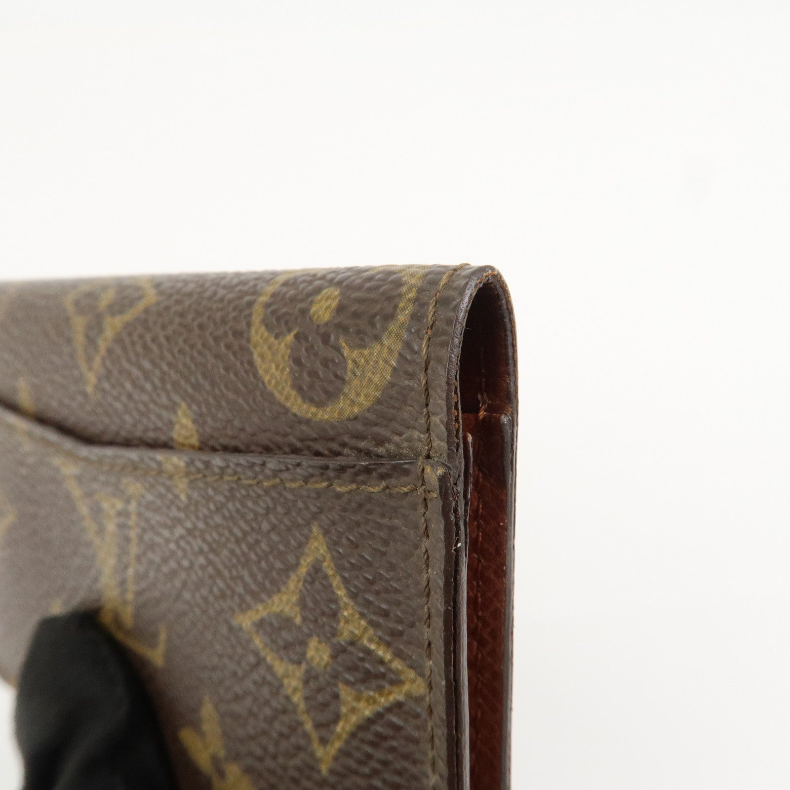 Louis Vuitton Monogram Pochette Carte De Visite Card Case M56362
