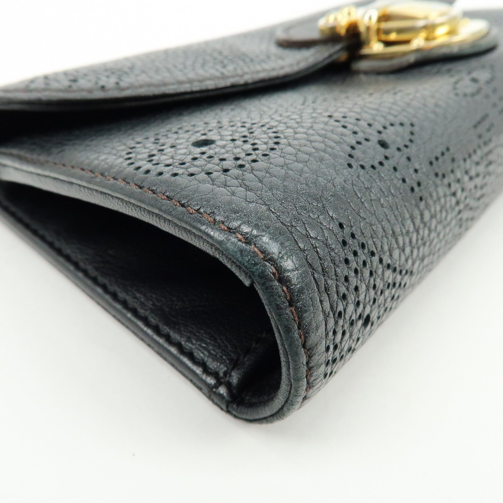 Louis Vuitton Monogram Mahina Portefeuille Amelia Wallet M95549