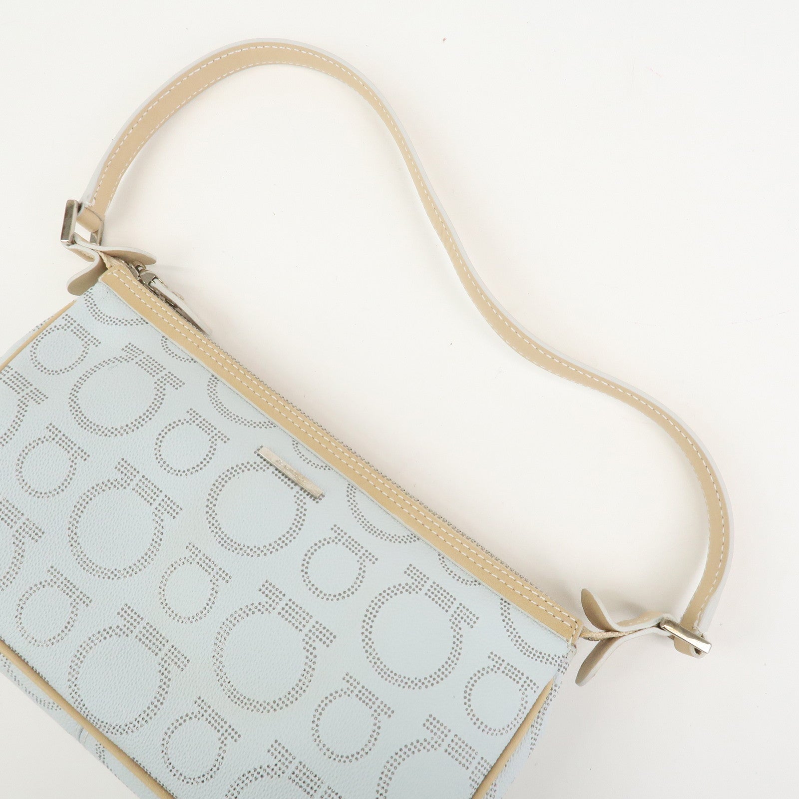 Ferragamo Gancini Leather Hand Bag Shoulder Bag AAU-21 7497