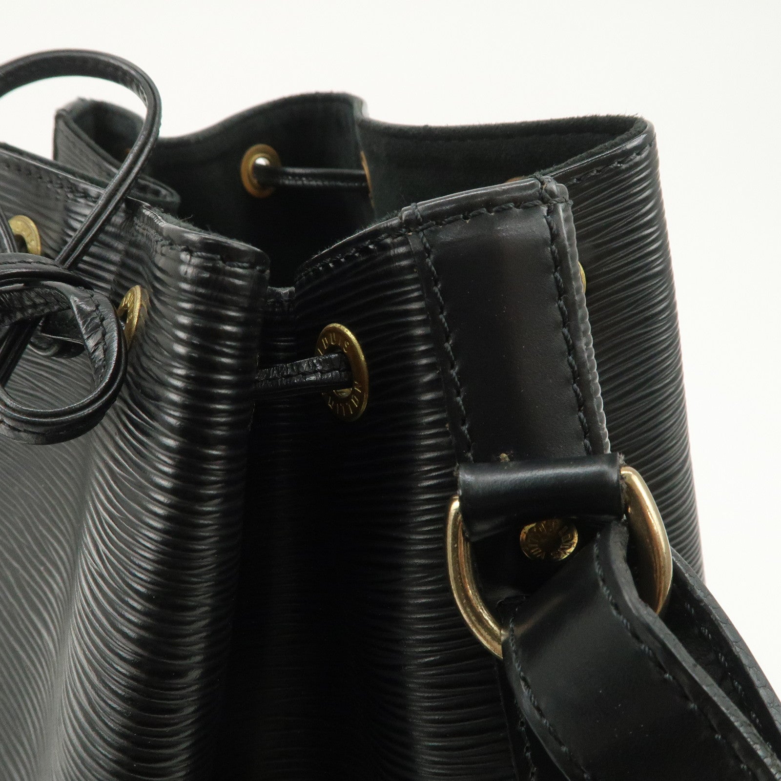 Louis Vuitton Epi Leather Petit Noe Shoulder Bag Noir Black M59012