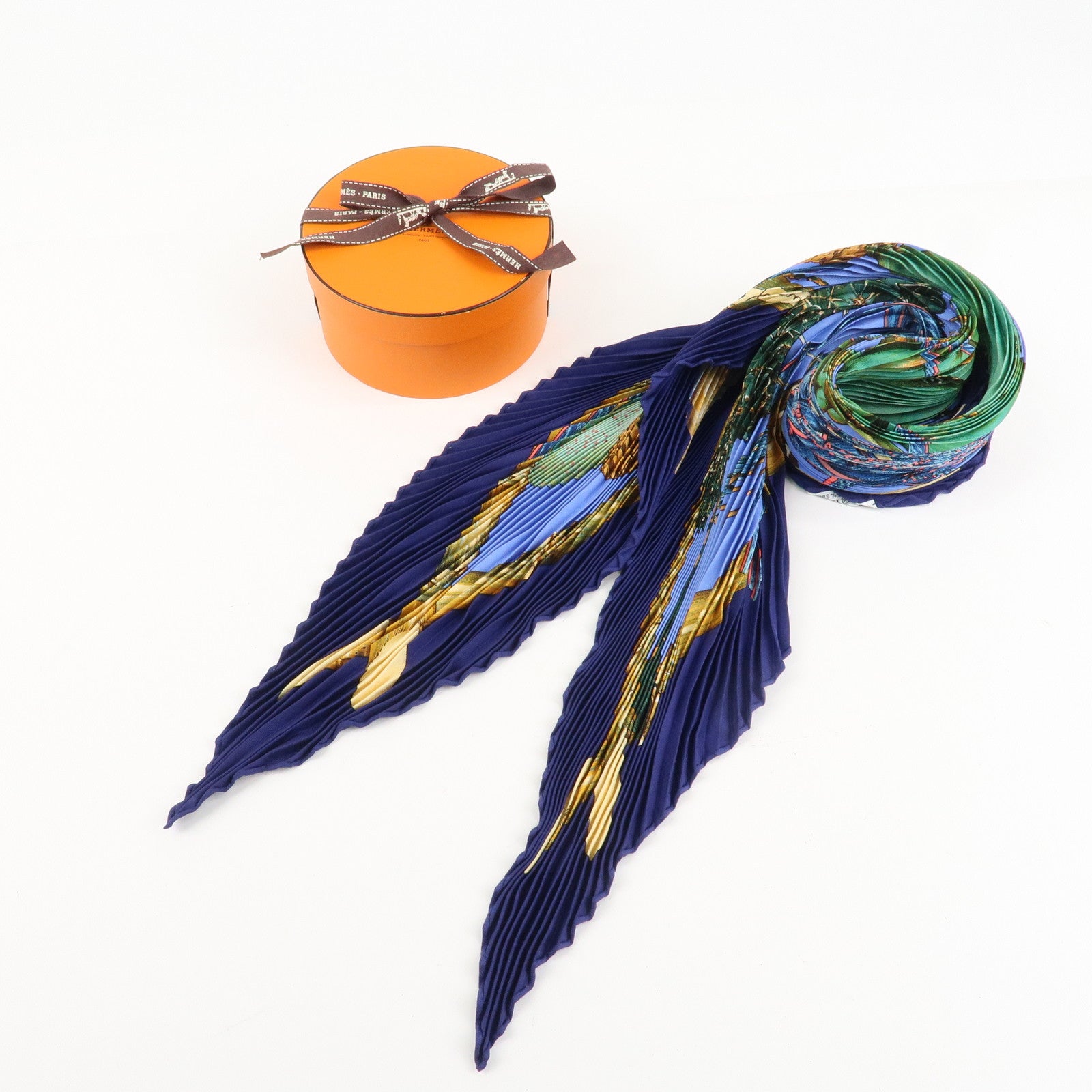 HERMES Carre Silk 100% Pleats Scarf Jardin Creole Blue Green Navy Used