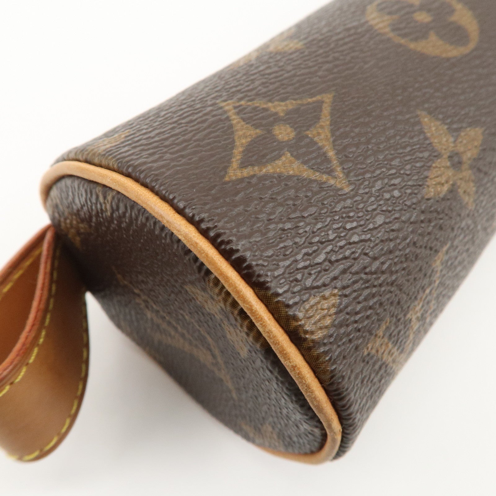 Louis Vuitton Monogram Trousse Ronde Pen Case Brown M47630