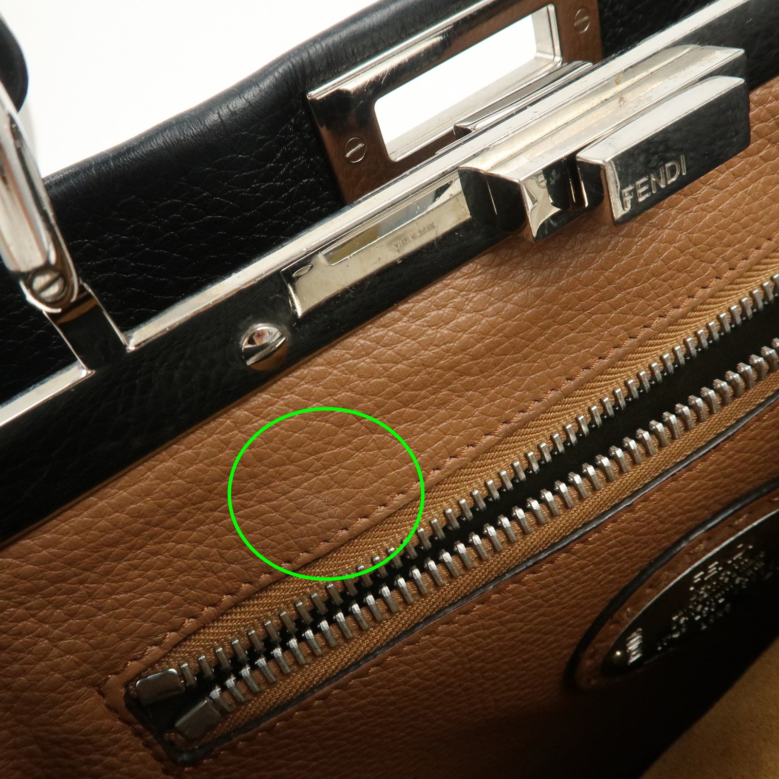 FENDI Selleria Peekaboo Regular Leather 2Way Shoulder Bag 8BN290 Used