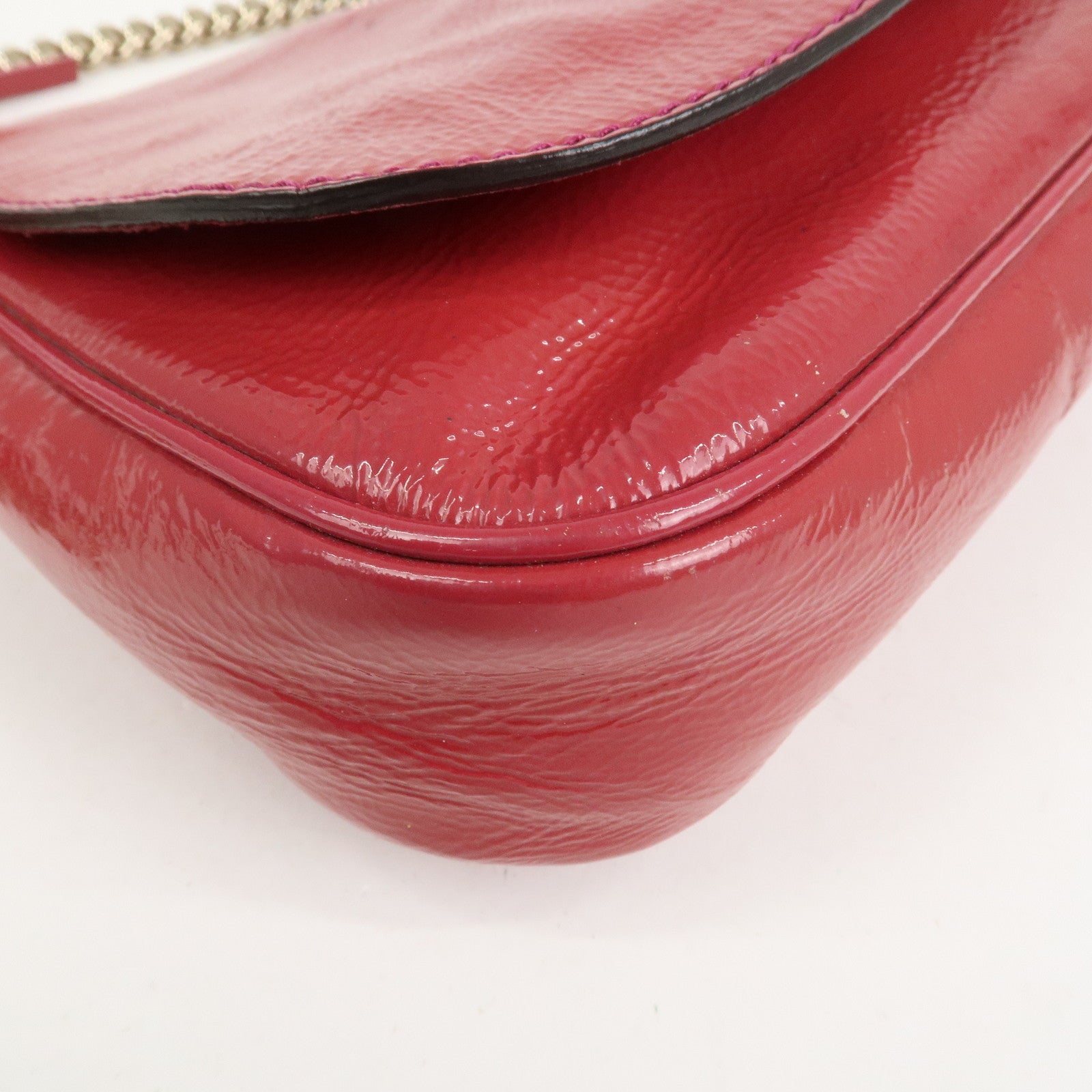 GUCCI SOHO Patent Leather Chain Shoulder Bag Red 336752