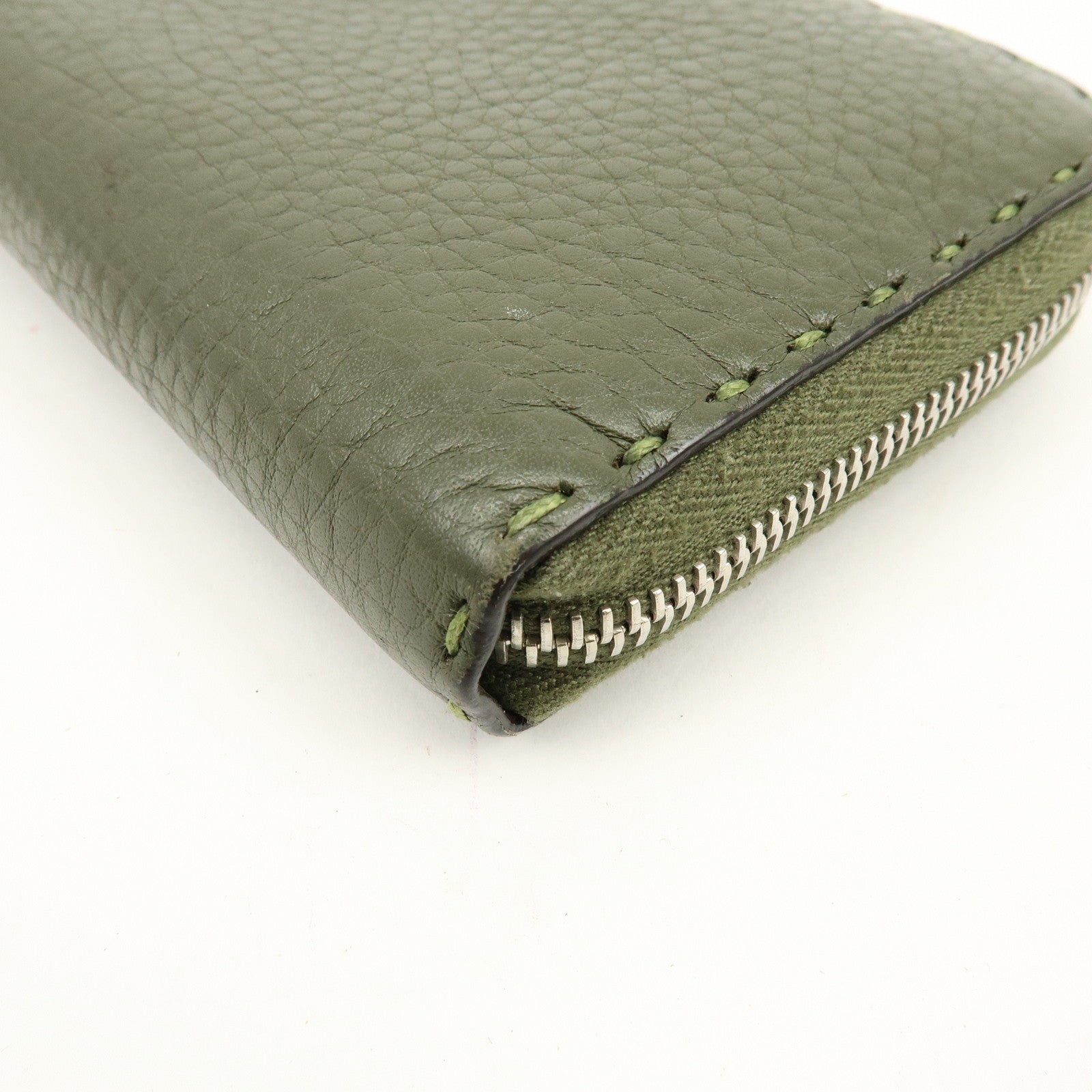 FENDI Selleria Leather Zippy Long Wallet Khaki 8M0299