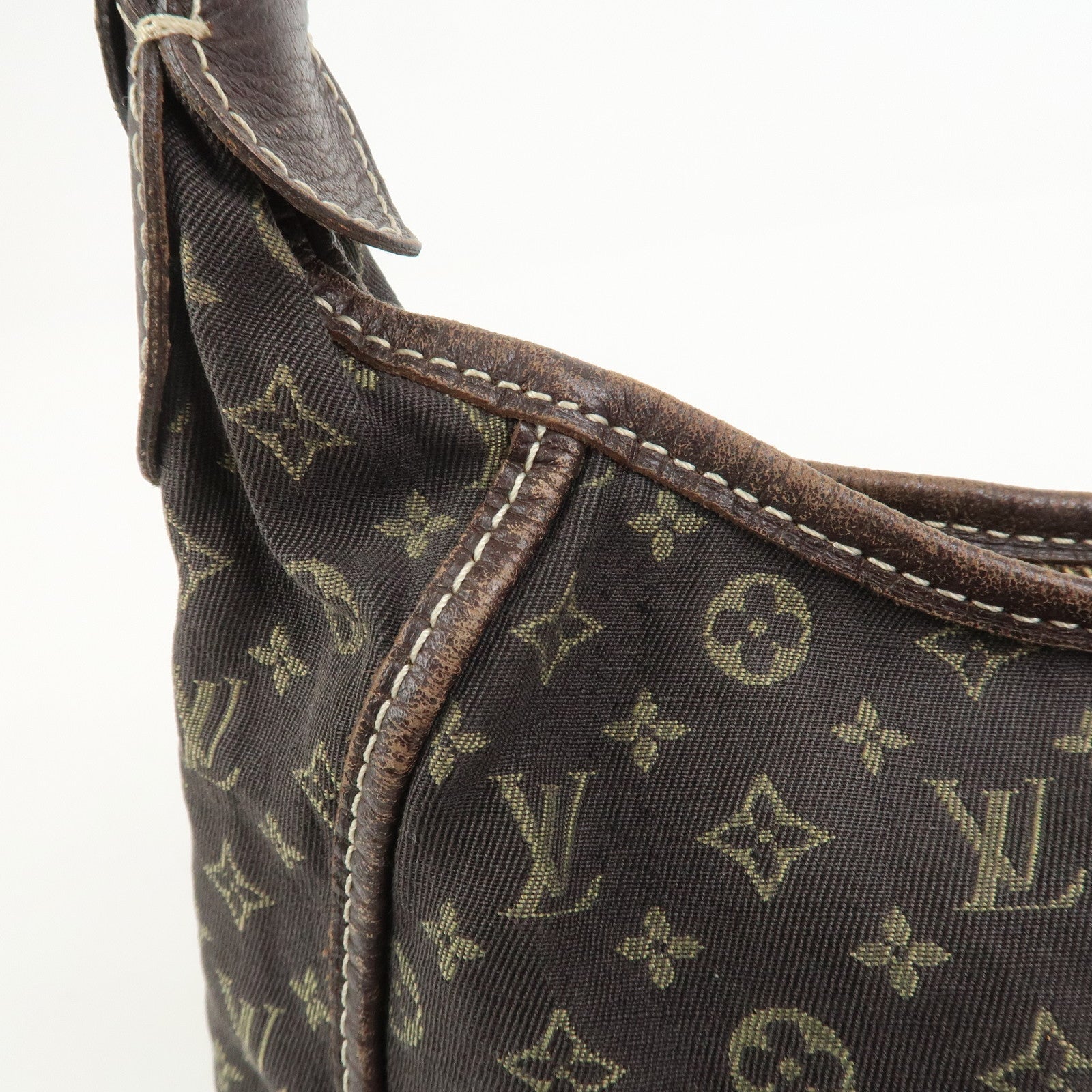 Louis Vuitton Monogram Mini Lin Manon PM Shoulder Bag Ebene M95621