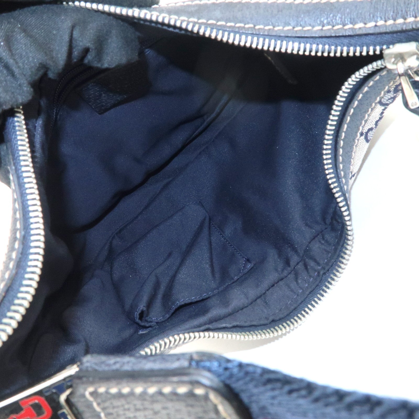 GUCCI Sherry GG Canvas Shoulder Bag Beige Navy 145811