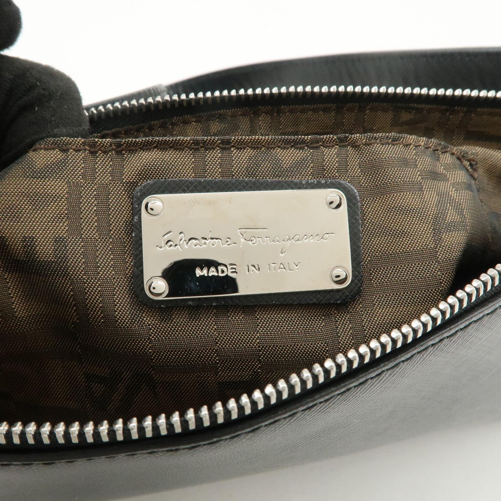 Ferragamo Gancini Leather Shoulder Bag Hand Bag Black