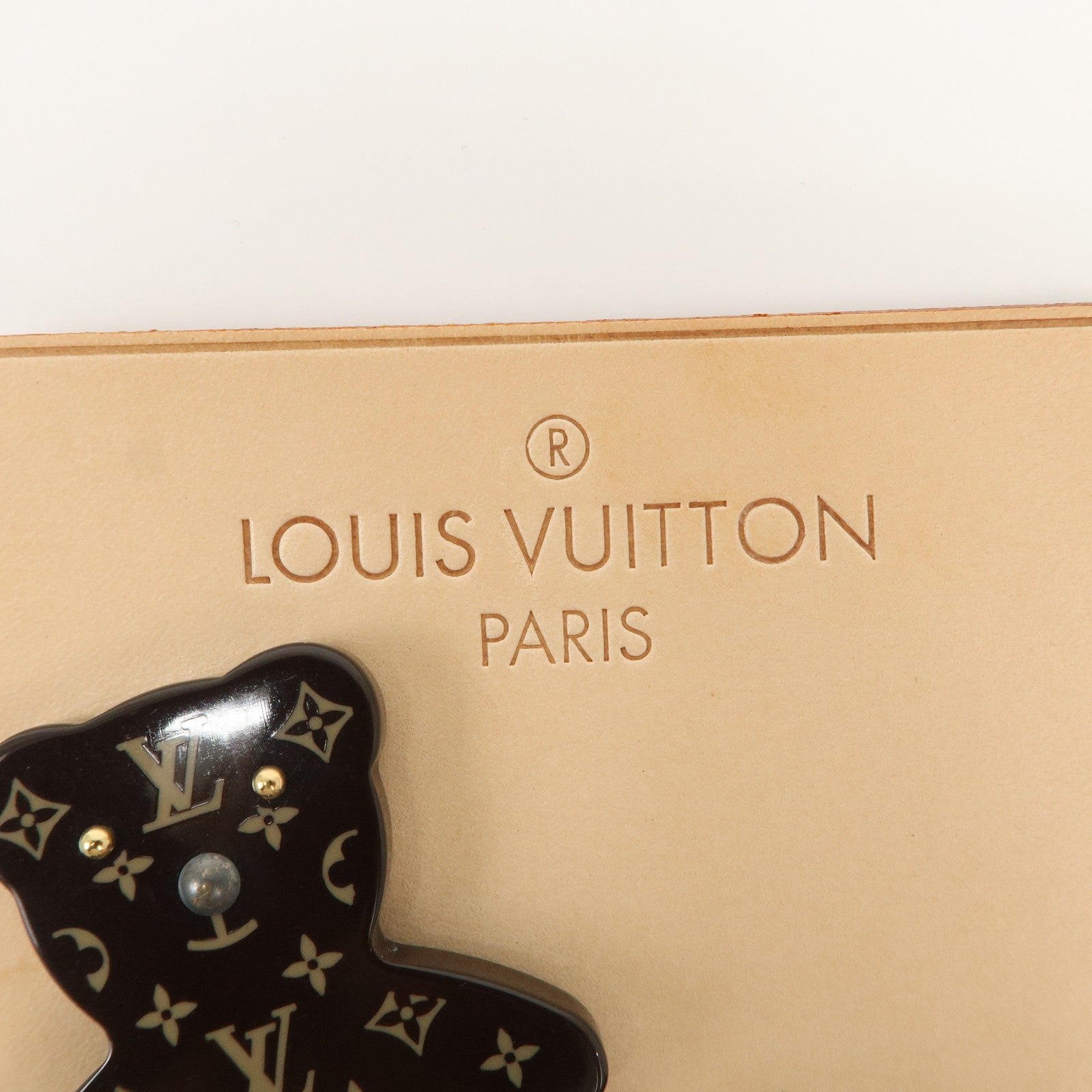 Louis Vuitton Monogram Damier Plastic Broche Nunnours Teddy Bear Brooch M64939 Used