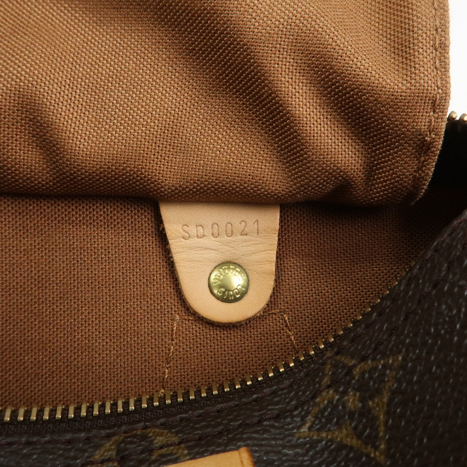 Louis Vuitton Monogram Monogram Canvas   Nume Leather M41528