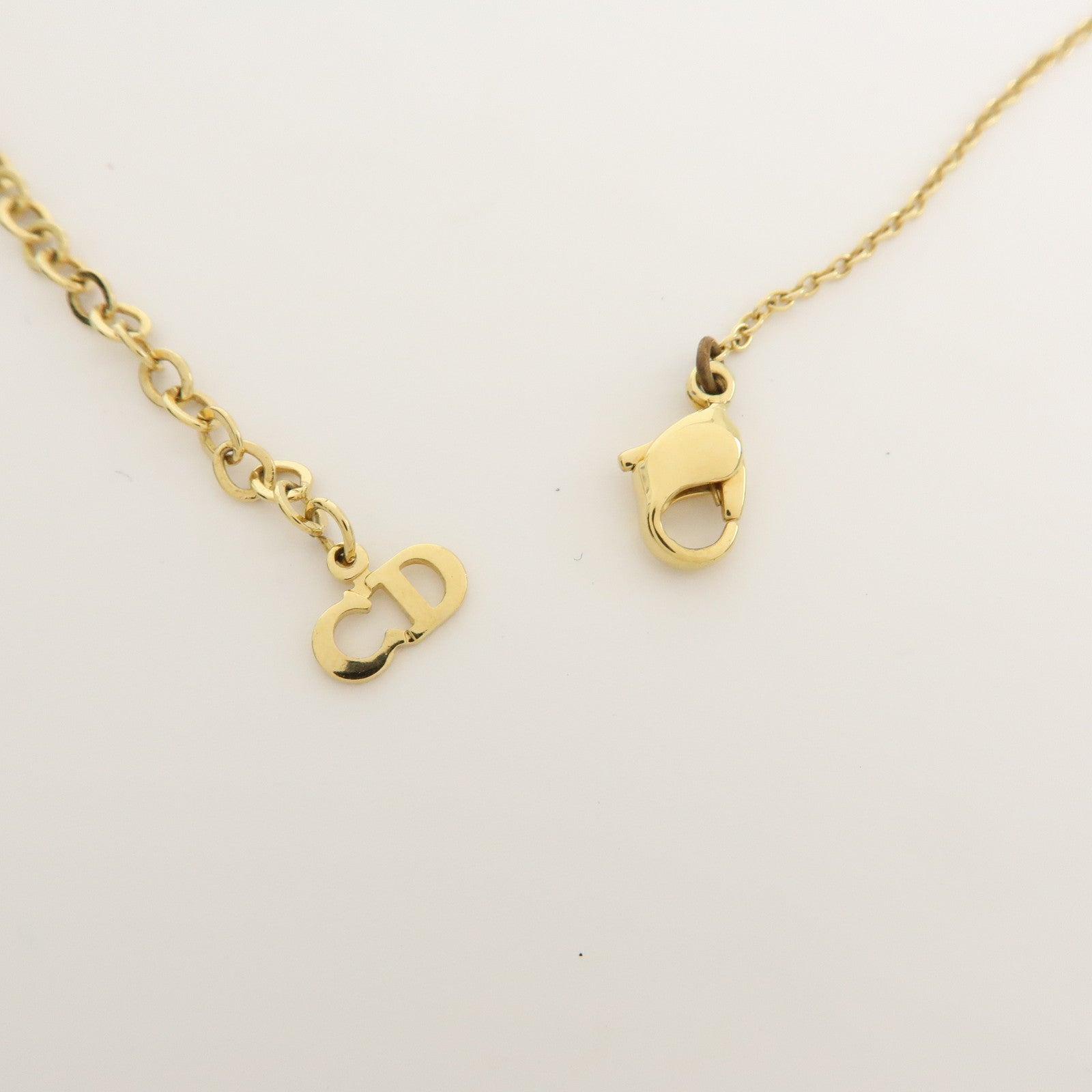 Christian Dior Logo Heart Pendant Metal Necklace Gold