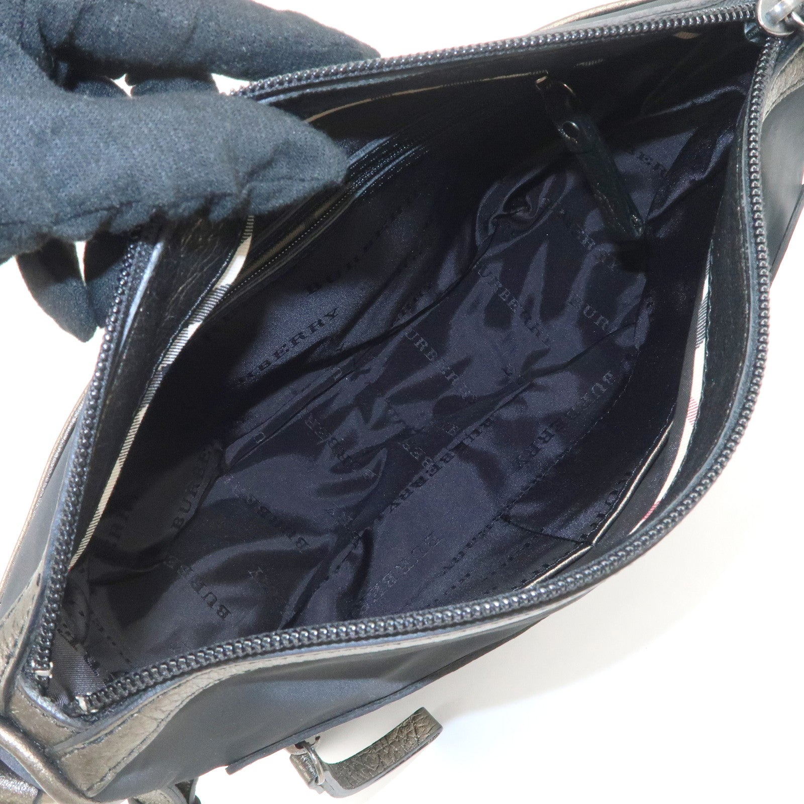 BURBERRY Nylon Leather Shoulder Bag Black Used