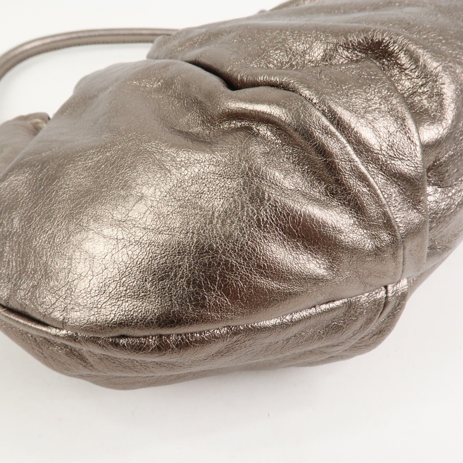 Ferragamo Vara Ribbon Logo Leather Shoulder Bag Hand Bag Silver