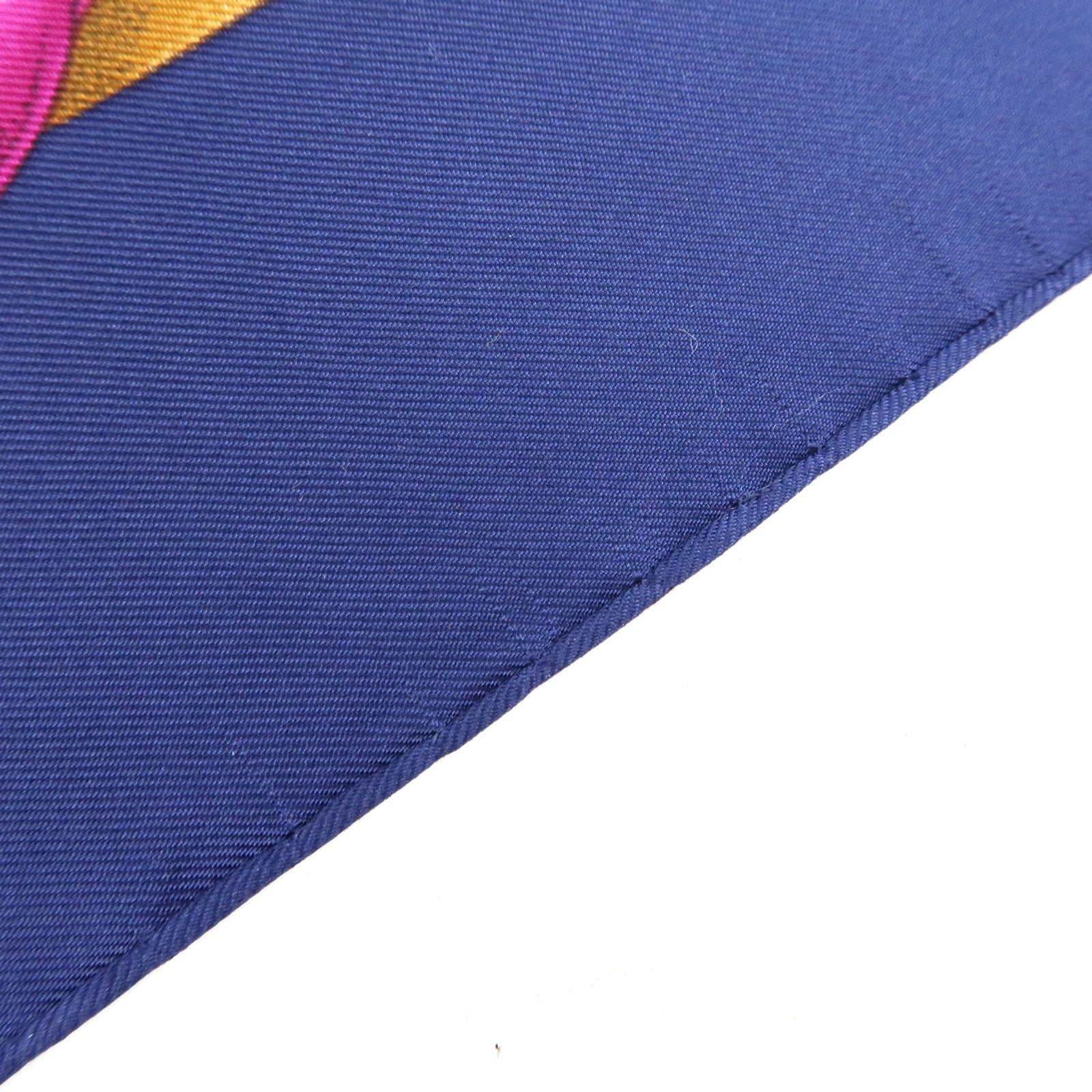 HERMES Carre 90 Silk 100% Scarf Grand Manege Detail Blue Gold