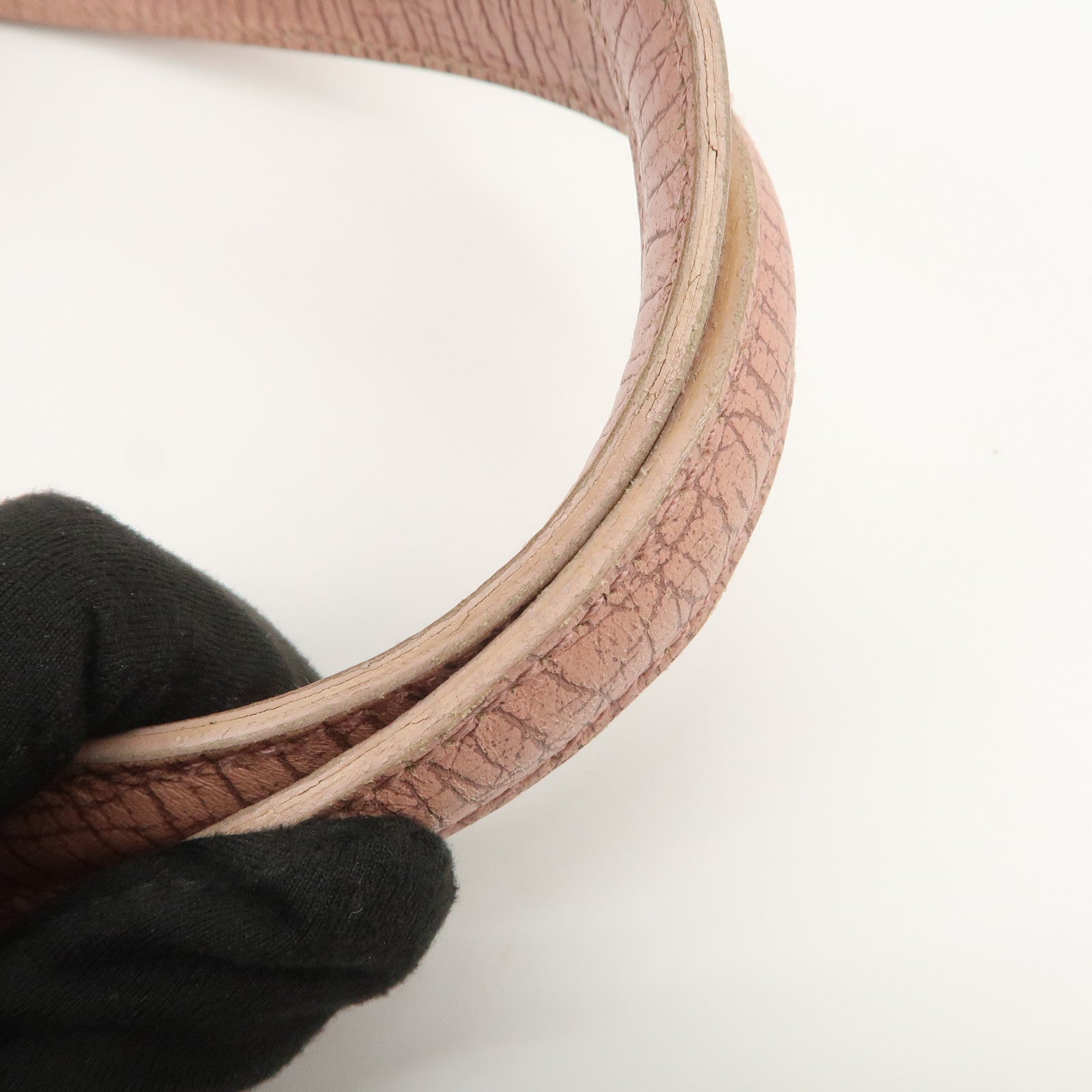 GUCCI Bamboo Embossed Leather Shoulder Bag Hand Bag Pink 111715