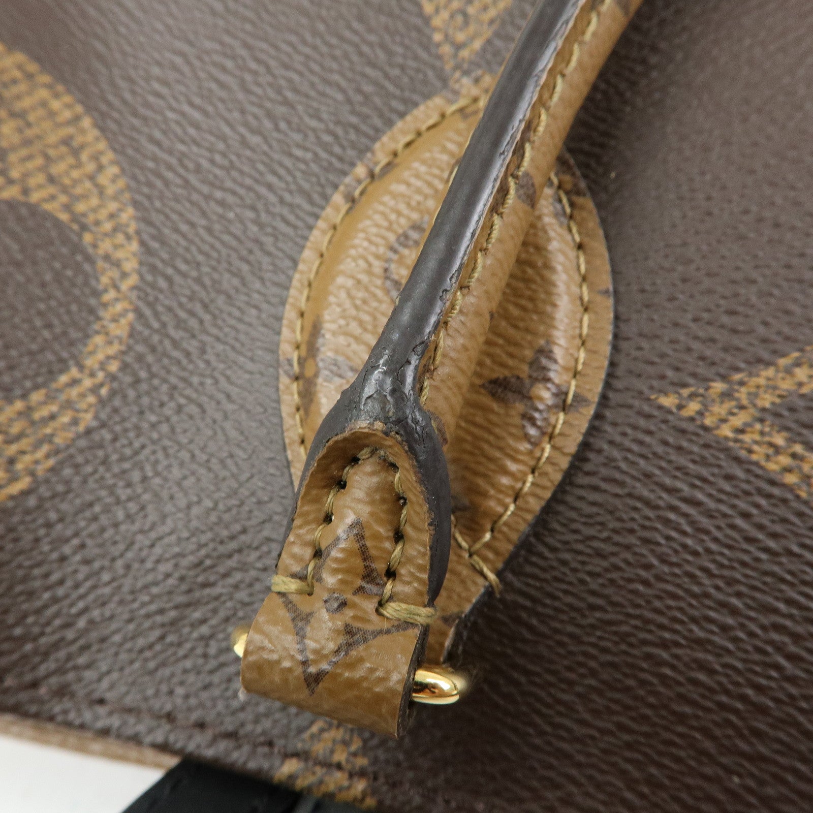 Louis Vuitton Monogram Giant On The Go GM Leather Hand Bag M45320
