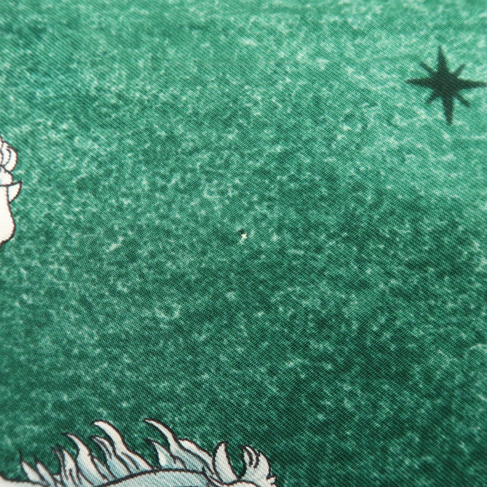 HERMES Carre 90 Silk 100% COSMOS Scarf Green