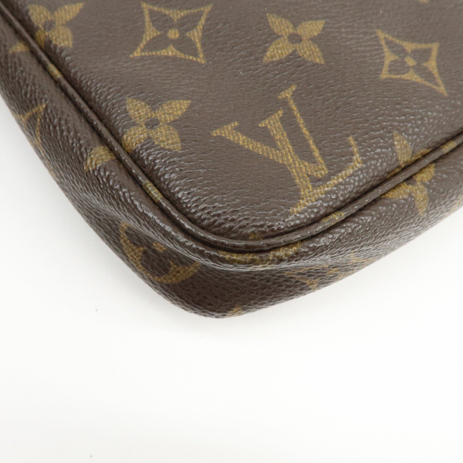 Louis Vuitton Monogram Pochette Accessoires Pouch Hand Bag M51980
