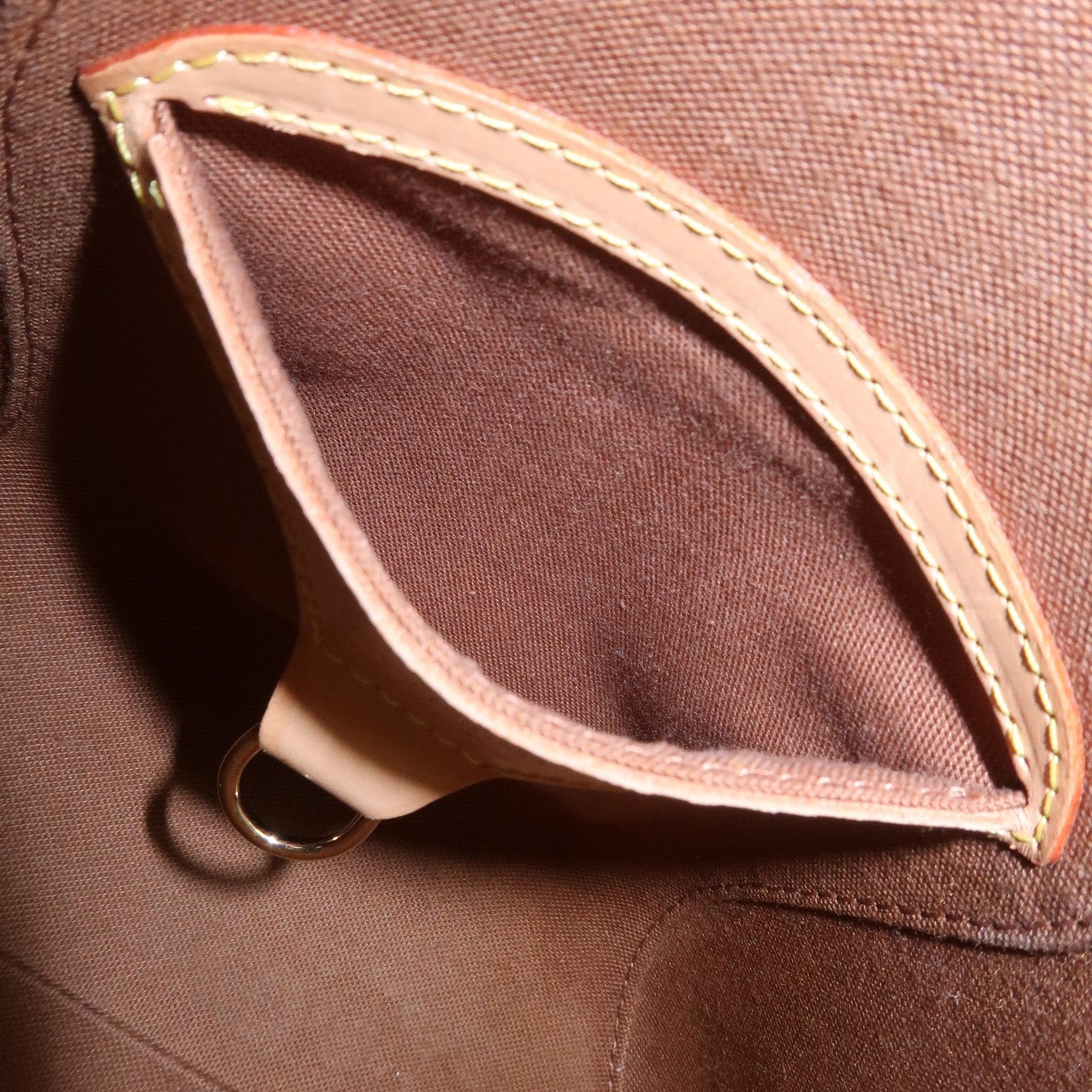 Louis Vuitton Monogram Canvas Ellipse PM Hand Bag Brown M51127