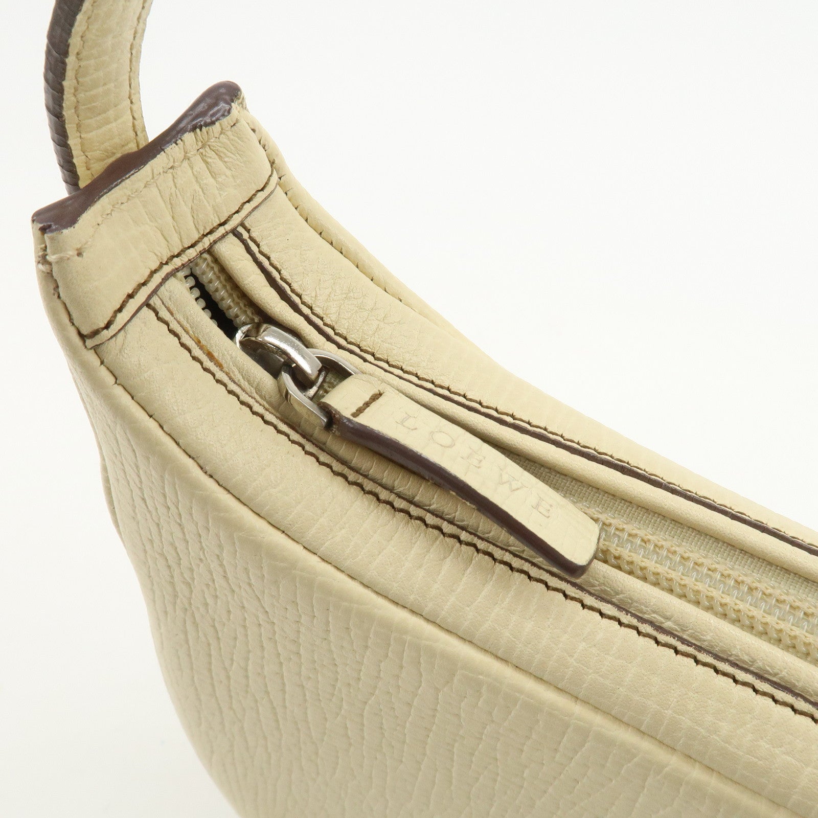 LOEWE Embossed Leather Shoulder Bag Hand Bag Ivory