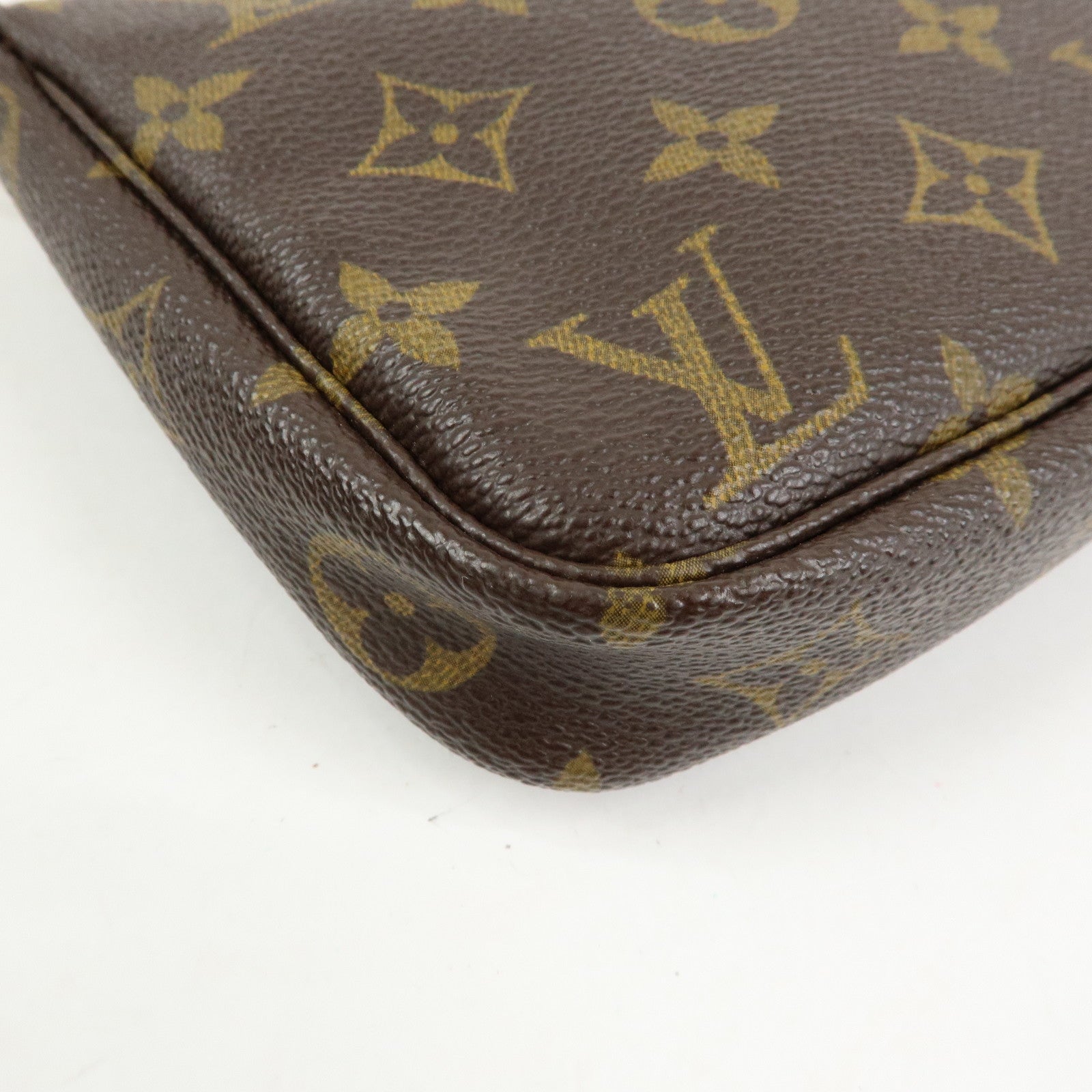 Louis Vuitton Monogram Pochette Accessoires Pouch Hand Bag M51980
