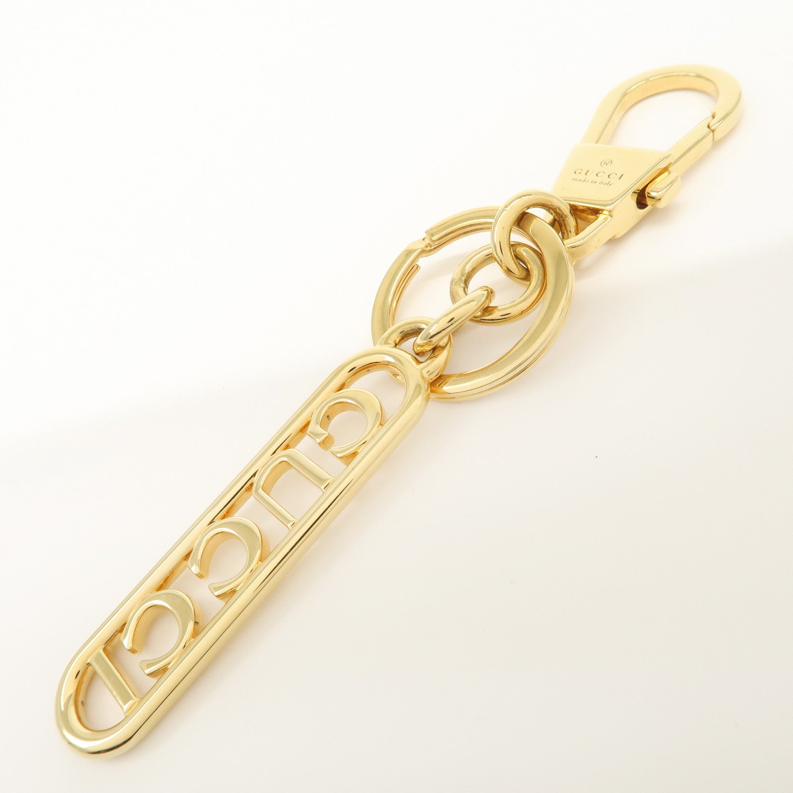 GUCCI Script Keychain Key Charm Metal Gold 773969