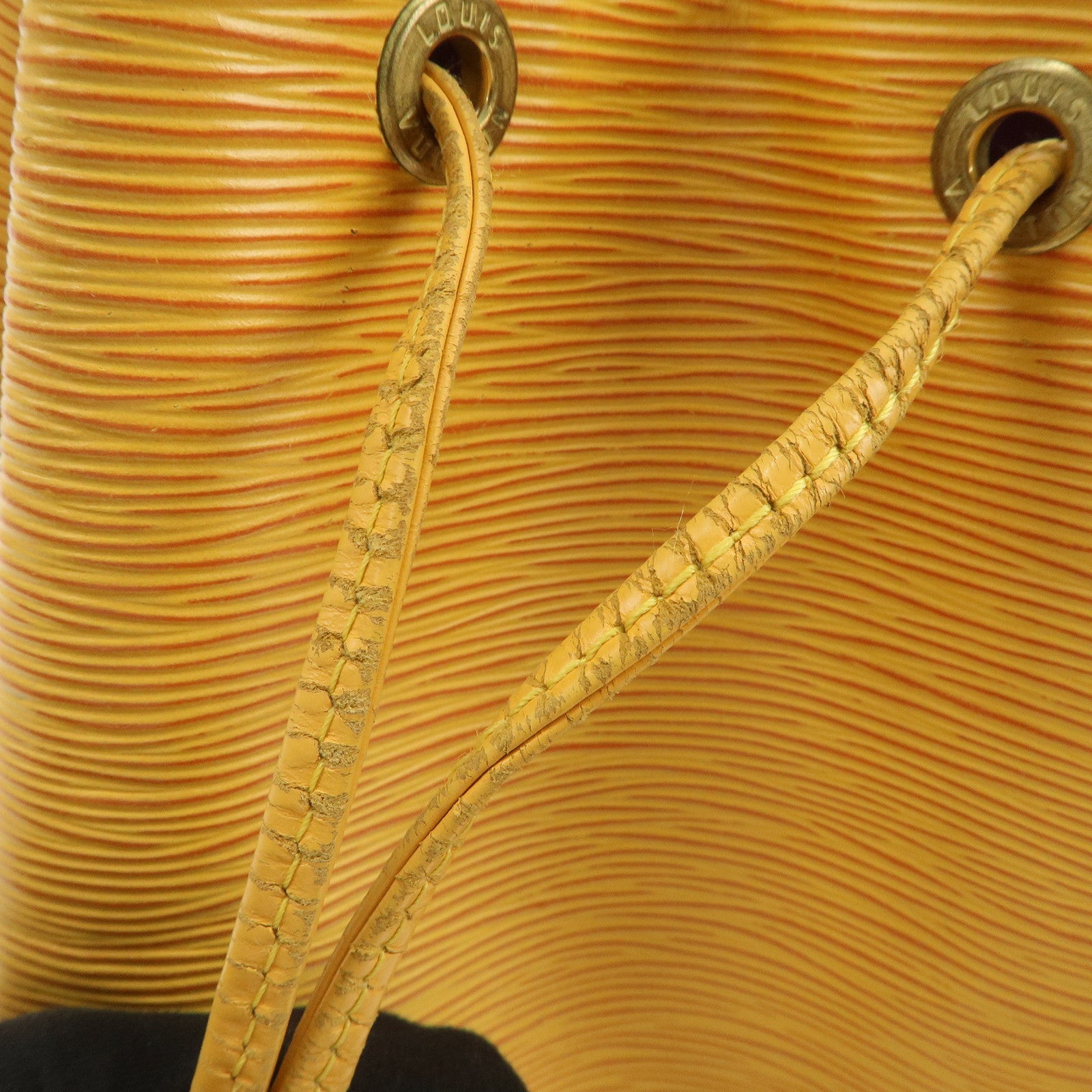 Louis Vuitton Epi Petit Noe Shoulder Bag Tassili Yellow M44109