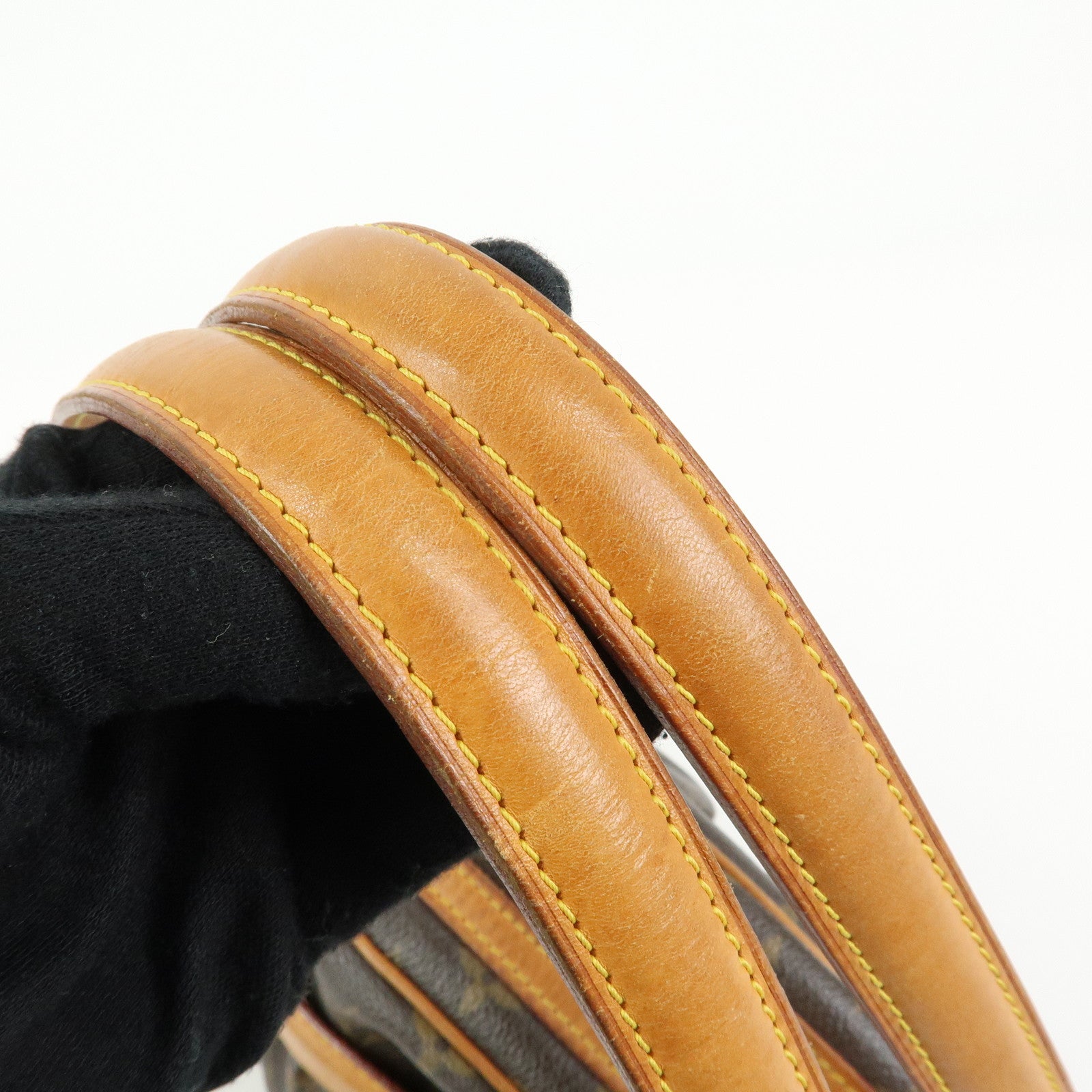 Louis Vuitton Monogram Canvas Clara Hand Bag Shoulder Bag M40057