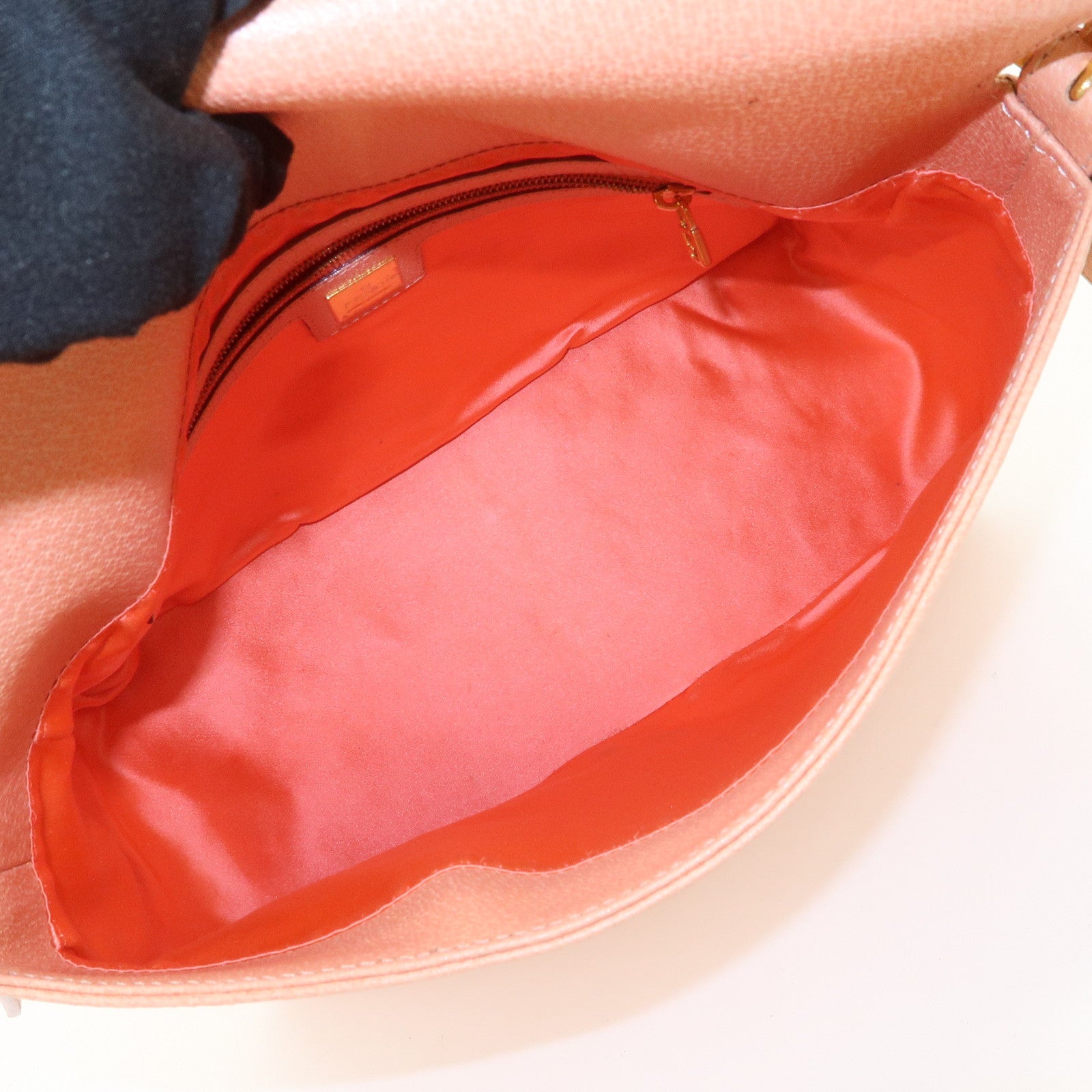 FENDI Mamma Baguette Leather Hand Bag Shoulder Bag Pink 26325