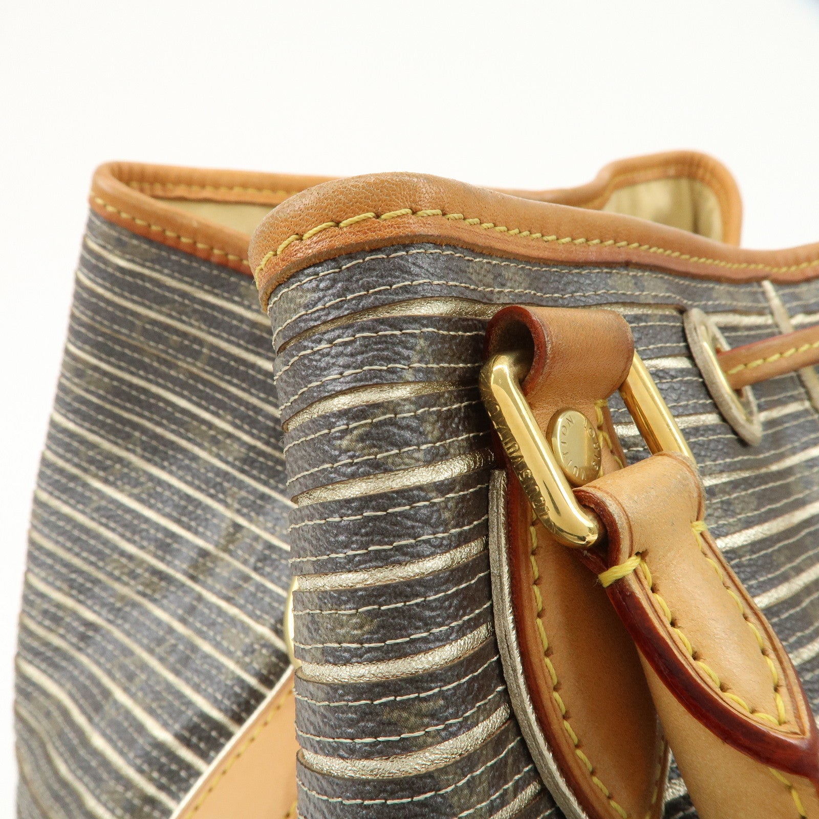 Louis Vuitton Monogram Eden Neo Leather Hand Bag Argent M40355