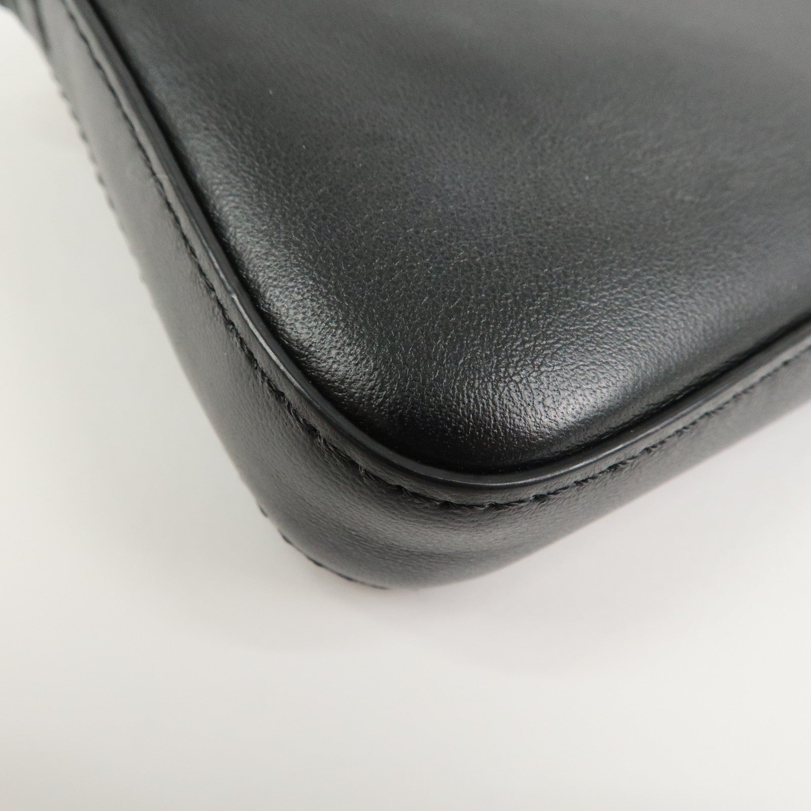 FENDI Leather Micro Baguette Shoulder Crossbody Bag Black 8M0354