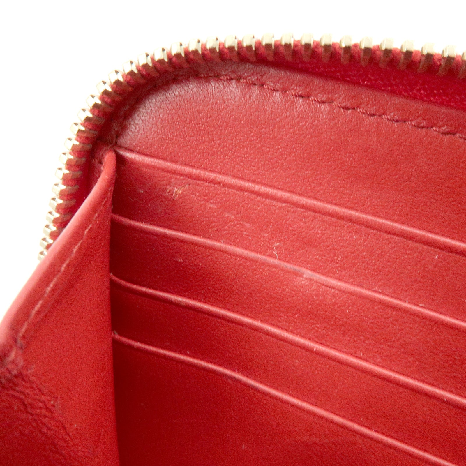 MIU MIU Patent Embossed Leather Round Zippy Long Wallet Red 5ML506