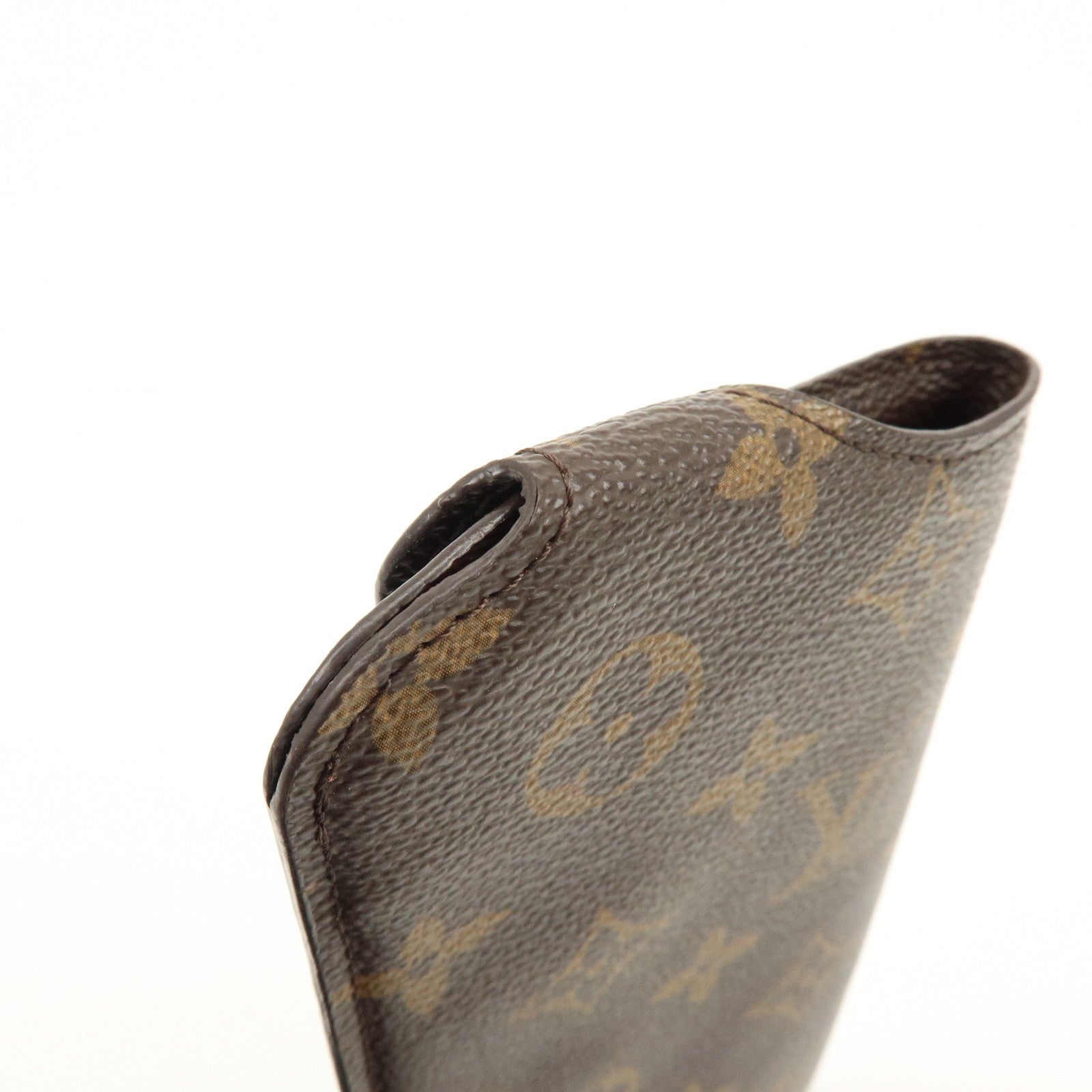 Louis Vuitton Monogram Etu i Lunettes MM Sunglasses Case M66544